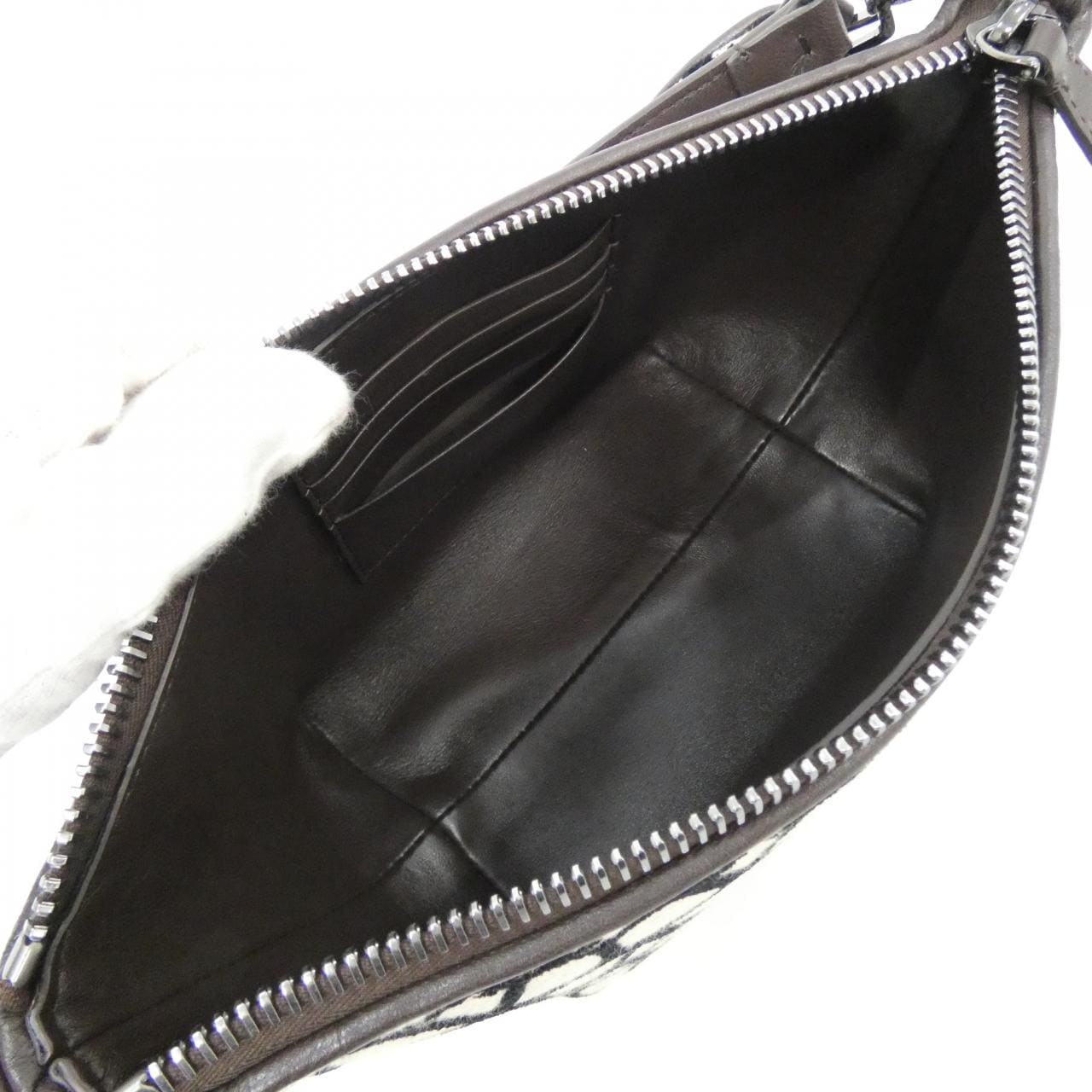 ヴァレンティノガラヴァーニ 3Y2B0C24JXD バッグ