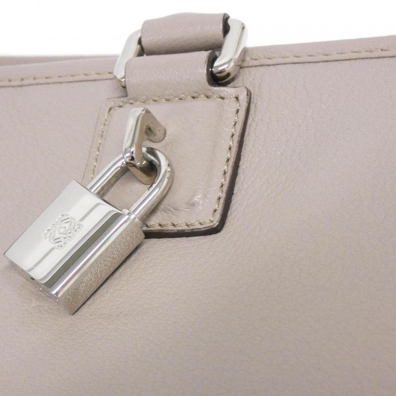 ロエベ アマソナ 28cm 352 35 A03 バッグ