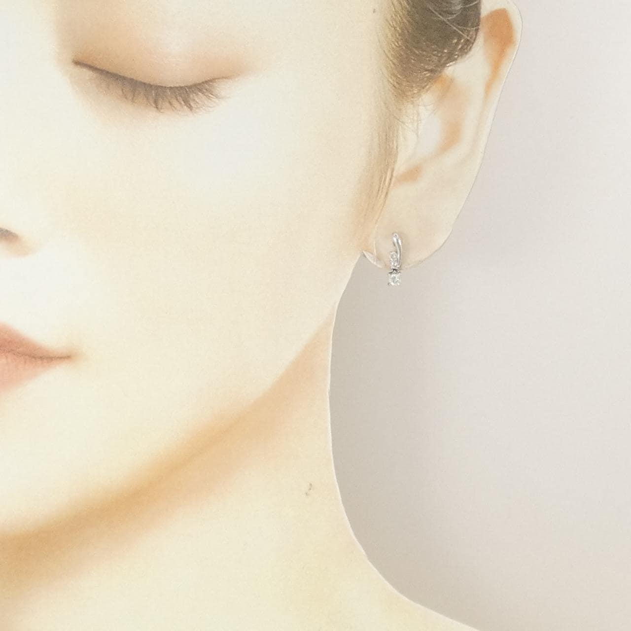 PT900 ダイヤモンド ピアス 0.30CT