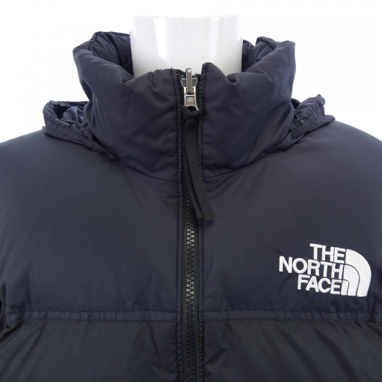 ザノースフェイス THE NORTH FACE NF0A3C8D ダウンジャケット
