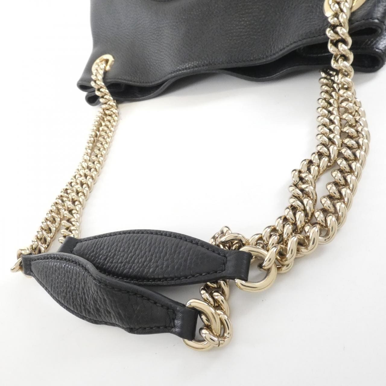 グッチ 536196 A7M0G ショルダーバッグ