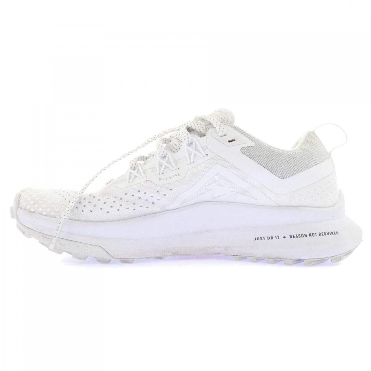 ナイキ NIKE FB5057-900 スニーカー