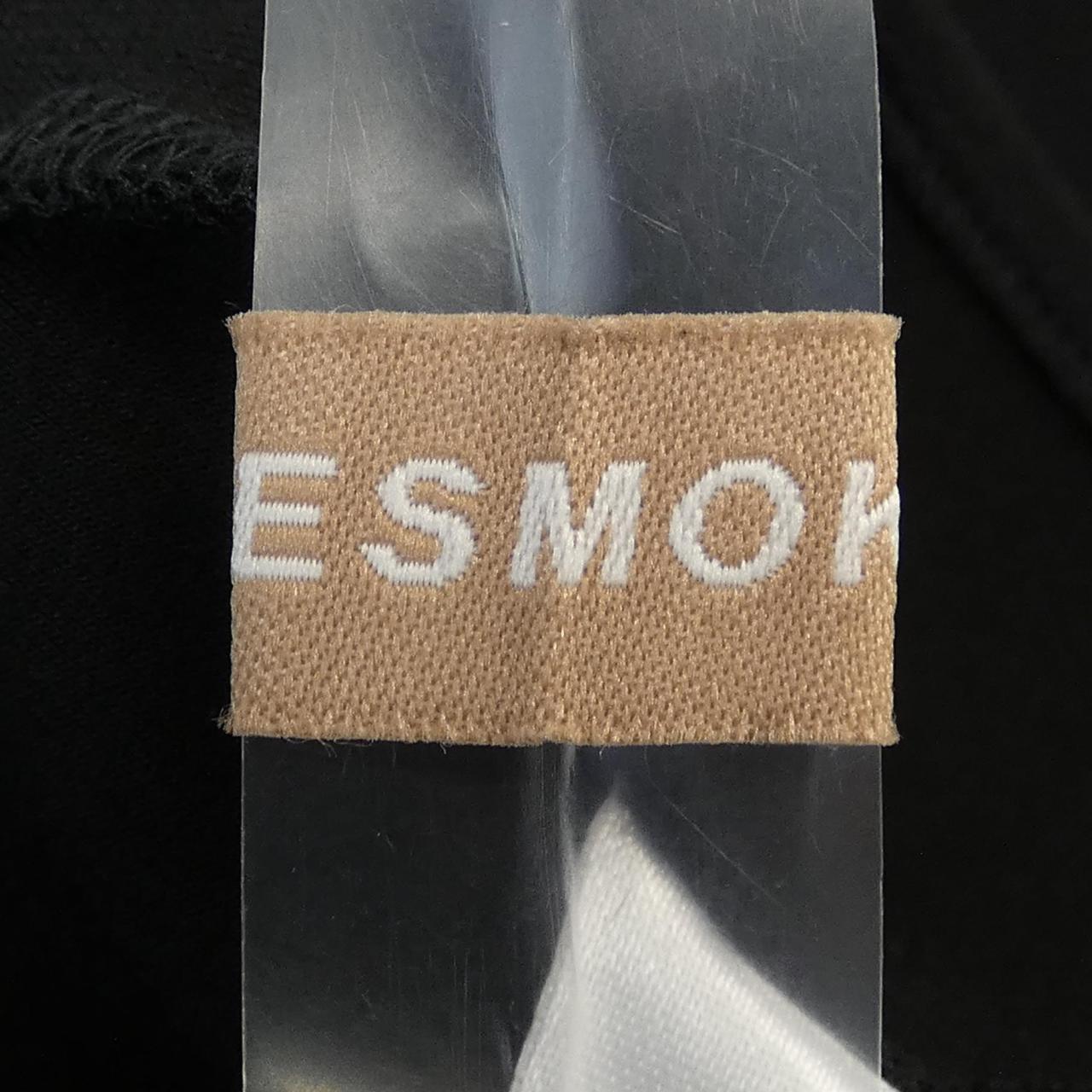 ESMOK上衣