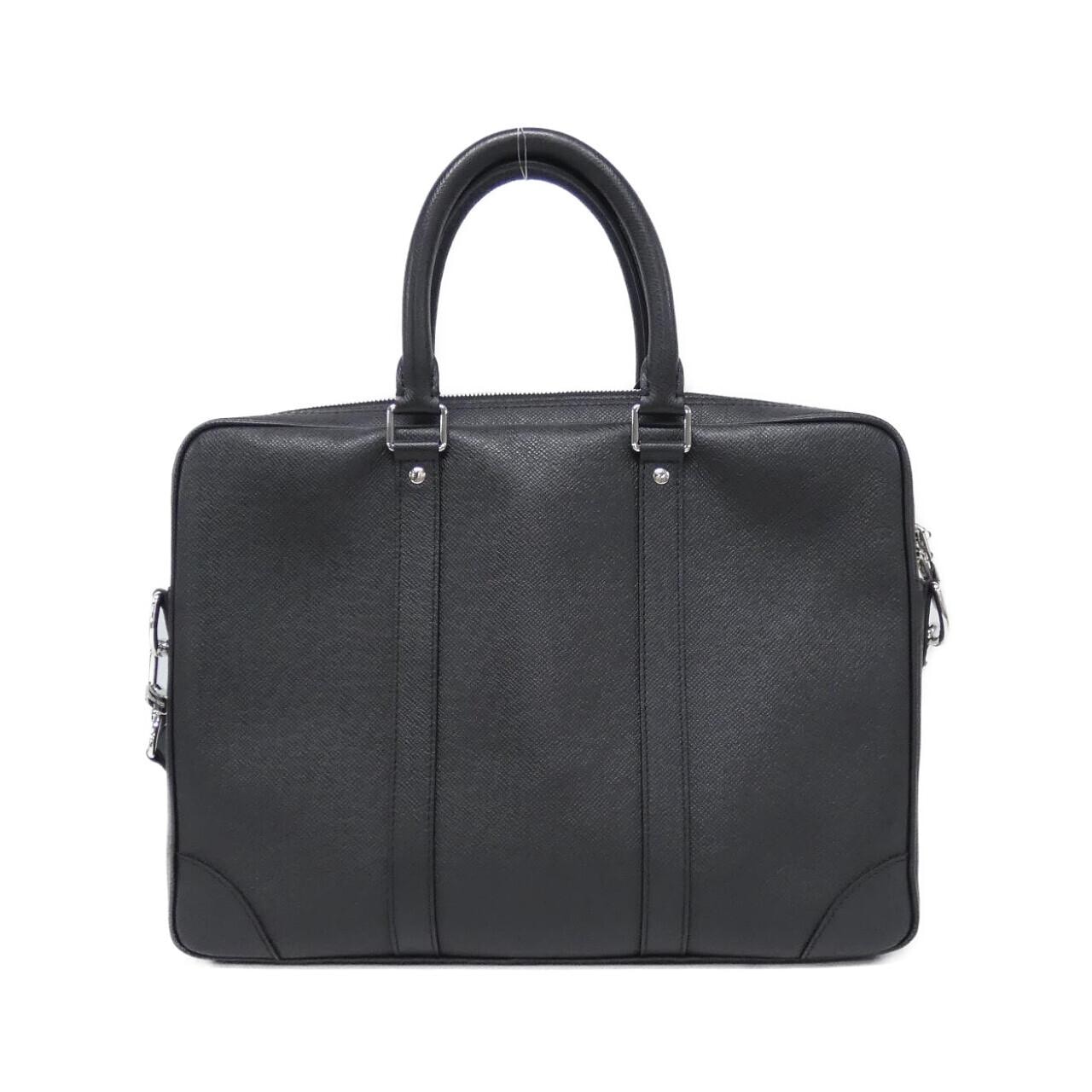 ルイヴィトン タイガ ポルト ドキュマン ヴォワヤージュ M30925 バッグ