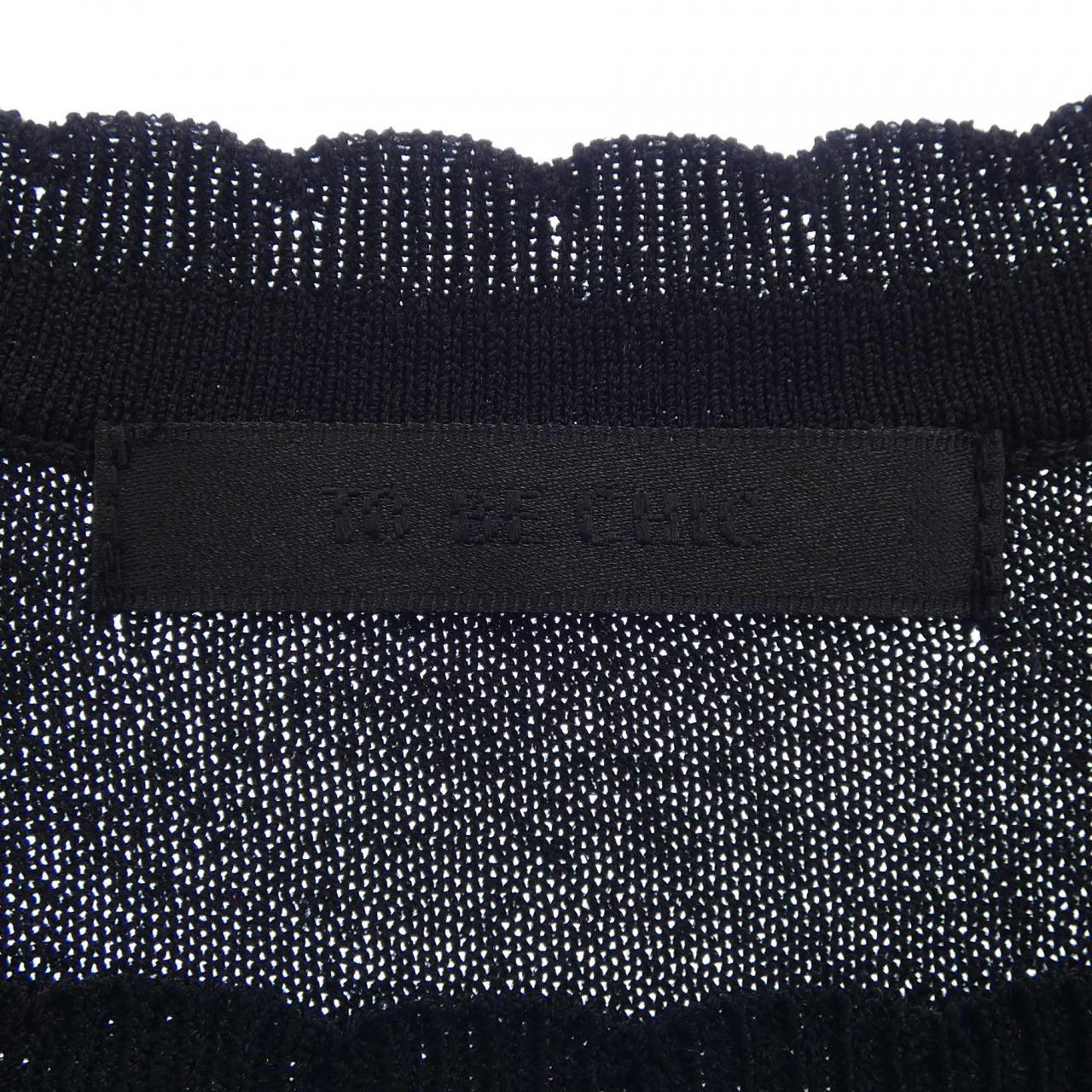 トゥービーシック TO BE CHIC トップス