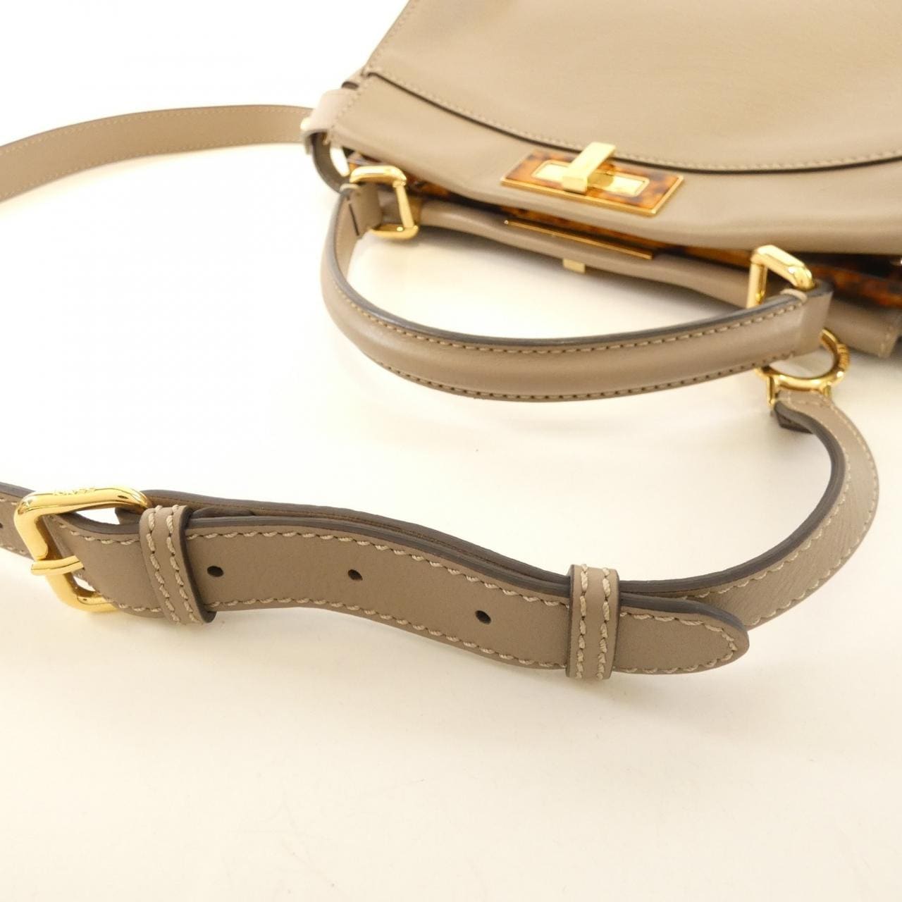 フェンディ ピーカブー 8BN290 3ZL バッグ