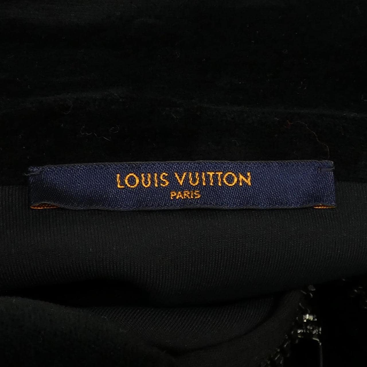 ルイヴィトン LOUIS VUITTON ベロアマルチポケットハーフジップ HGY82WJZA トップス