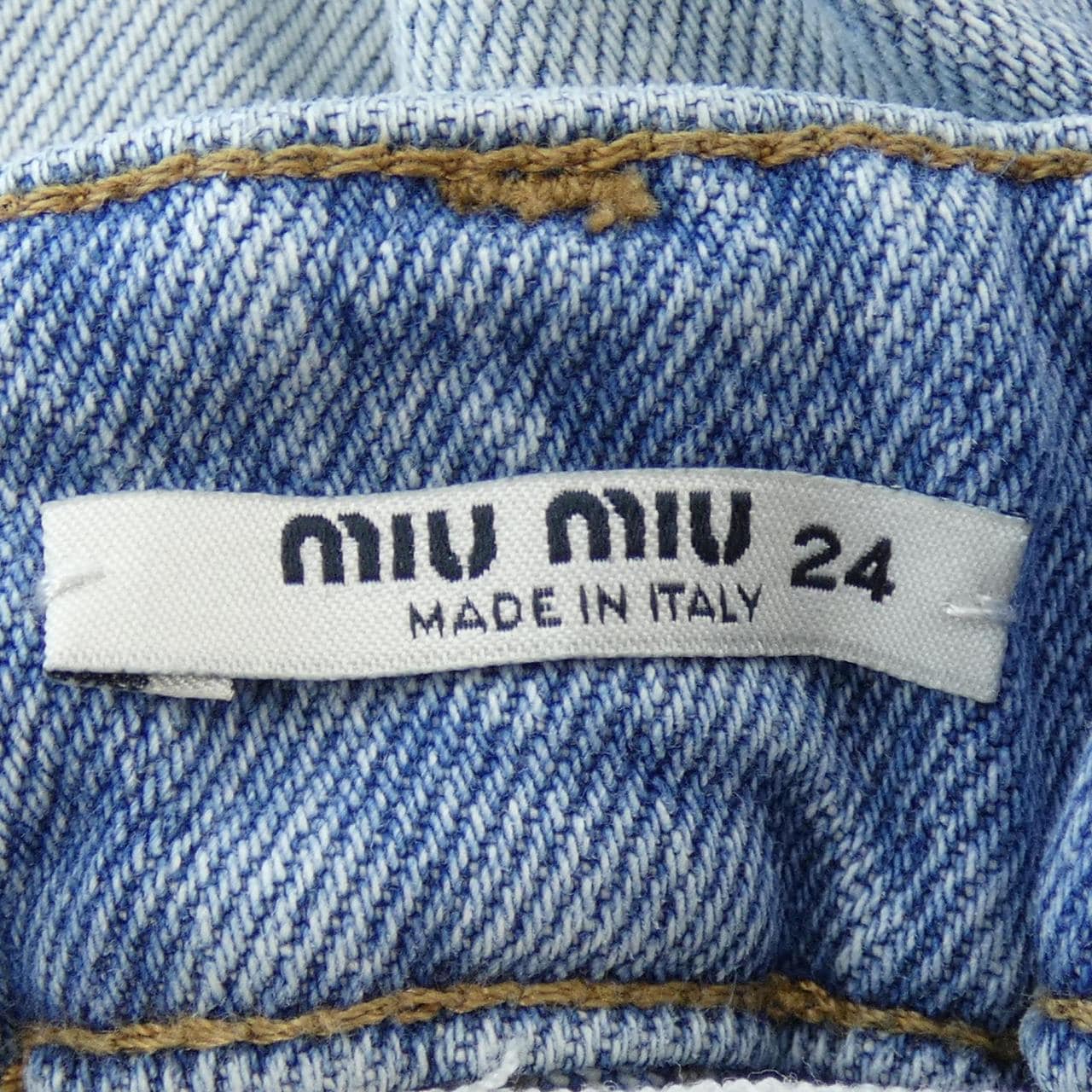 ミュウミュウ MIU MIU ショートパンツ