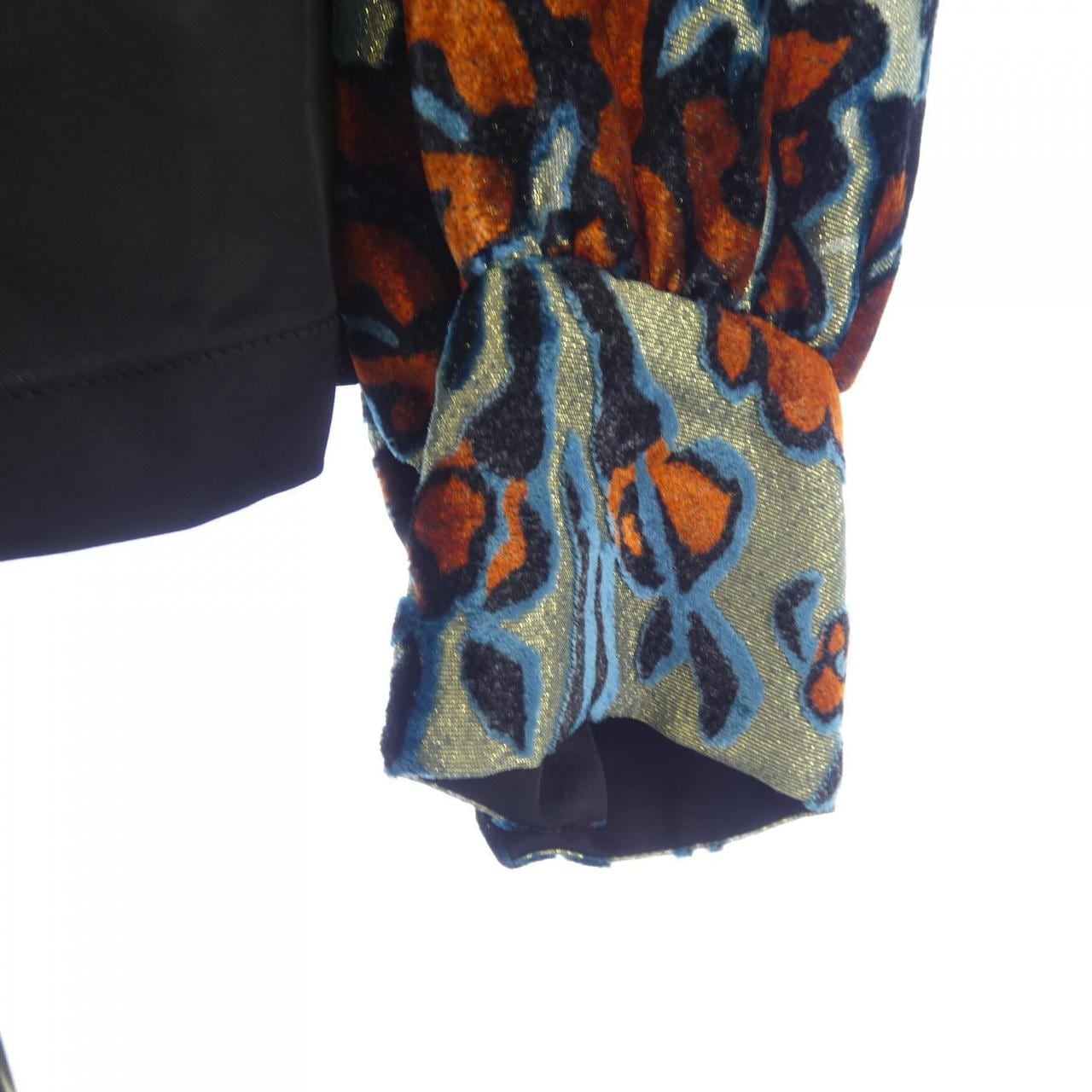 ドリスヴァンノッテン DRIES VAN NOTEN トップス