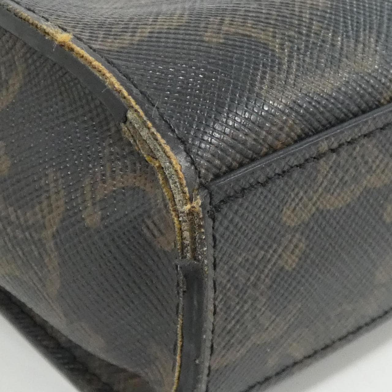 セリーヌ ミニ バーティカル カバ 194372BZK バッグ