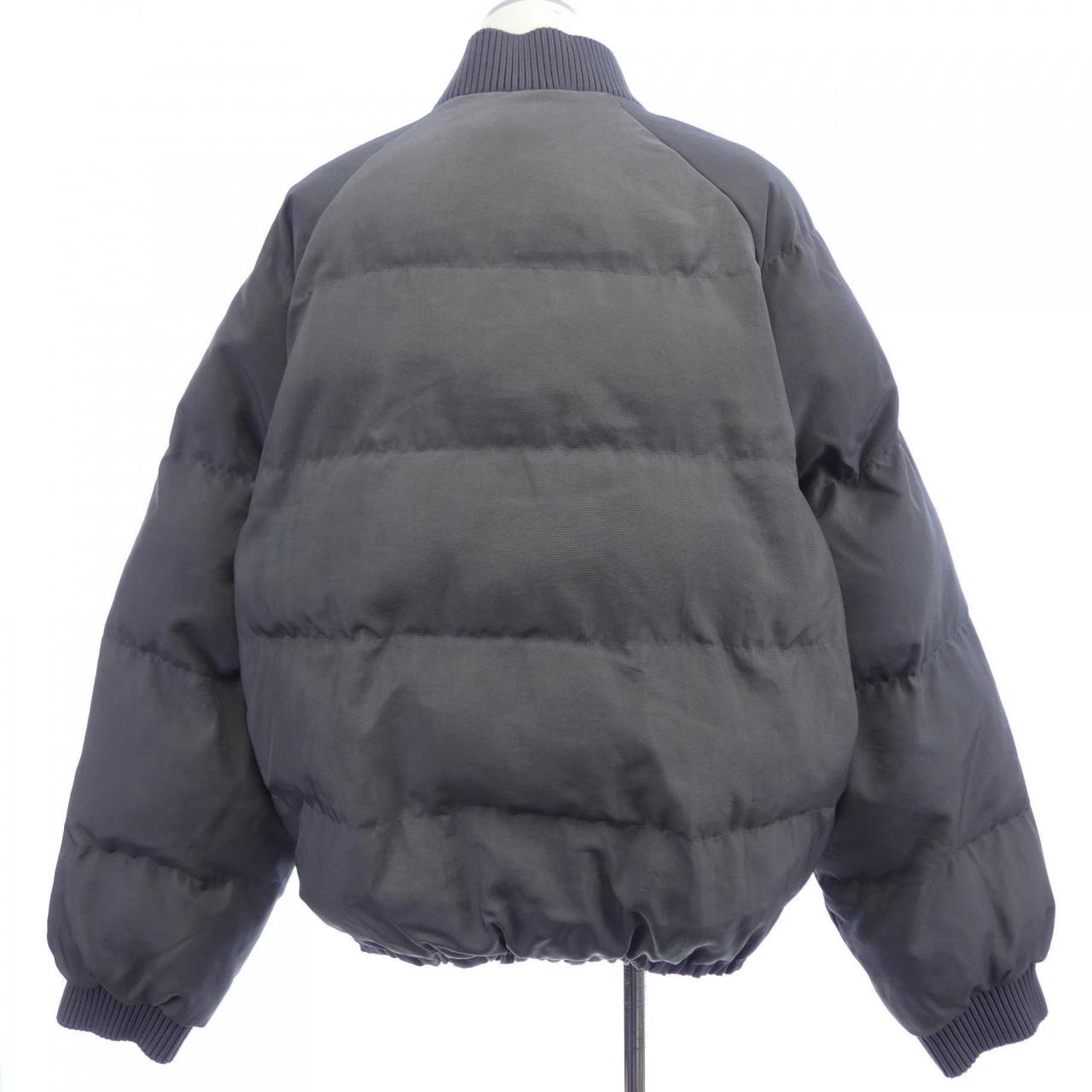 ルイヴィトン LOUIS VUITTON リバーシブル パッファージャケット HTB67EWFM ジャケット