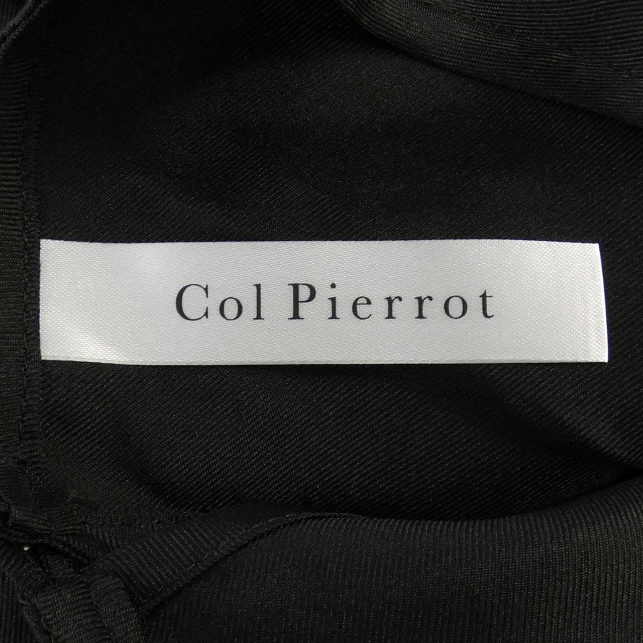 Col Pierrot上衣