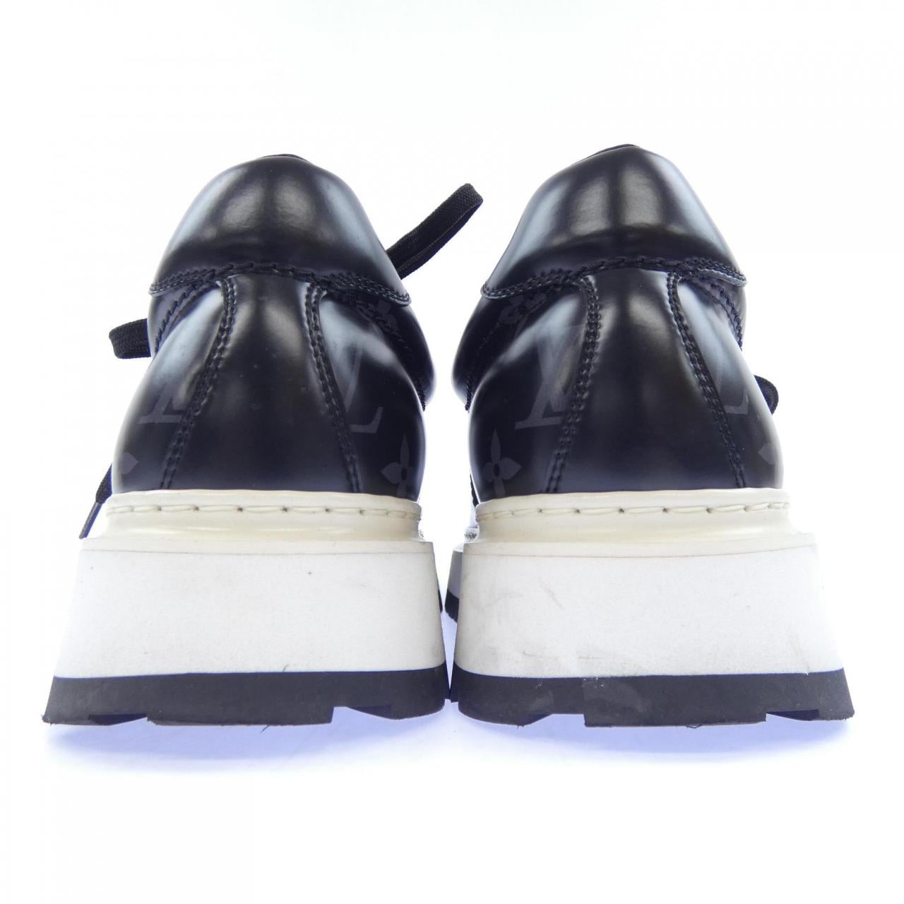 ルイヴィトン LOUIS VUITTON スニーカー