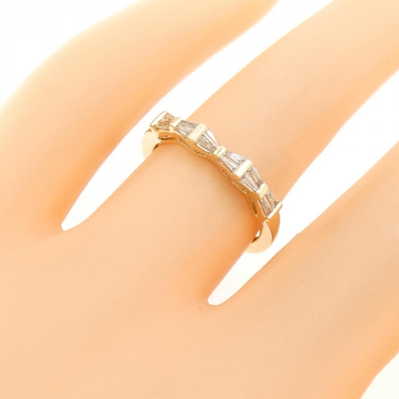 K18YG リボン ダイヤモンド リング 0.30CT