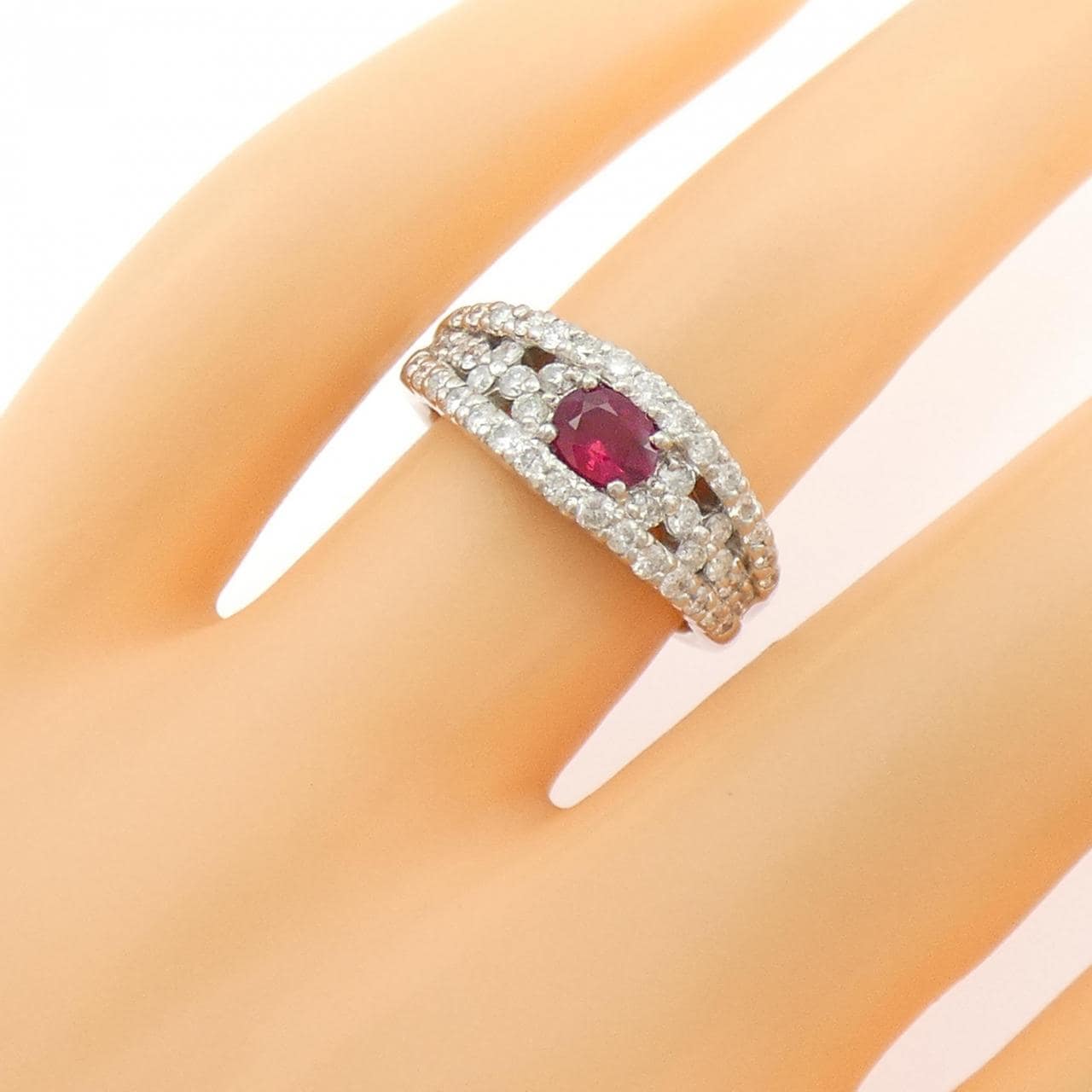 PT900 ルビー リング 0.32CT