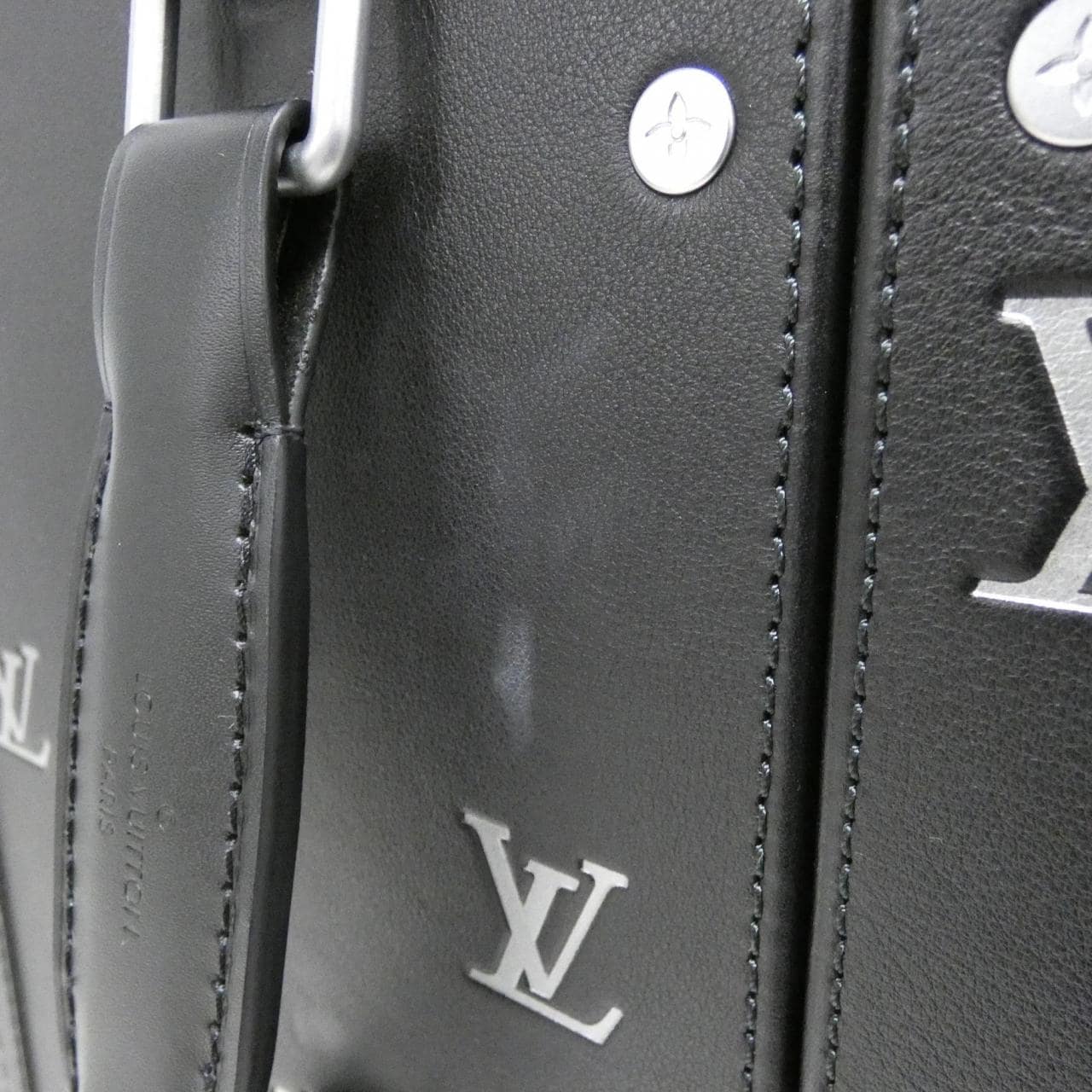 ルイヴィトン LVブラゾン スーツケース ローリング トランク M11067 キャリーバッグ