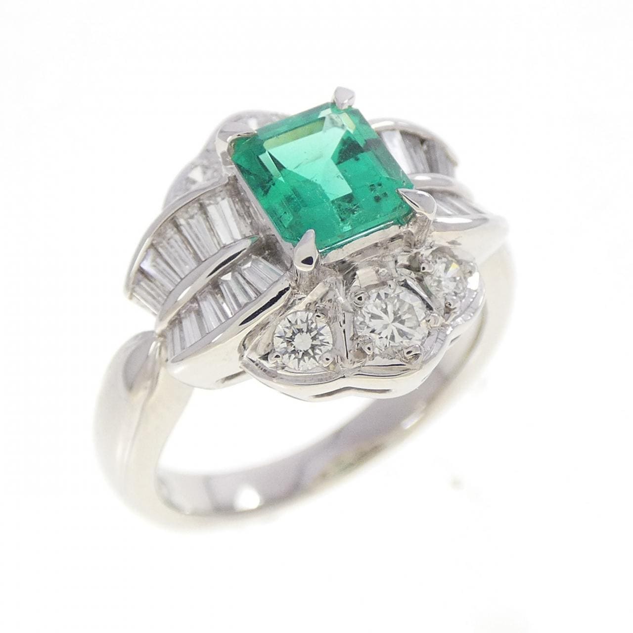 PT900 エメラルド リング 0.57CT
