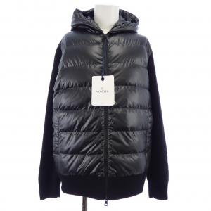 【新品】モンクレール MONCLER 20919B00028 M1131 ダウンジャケット