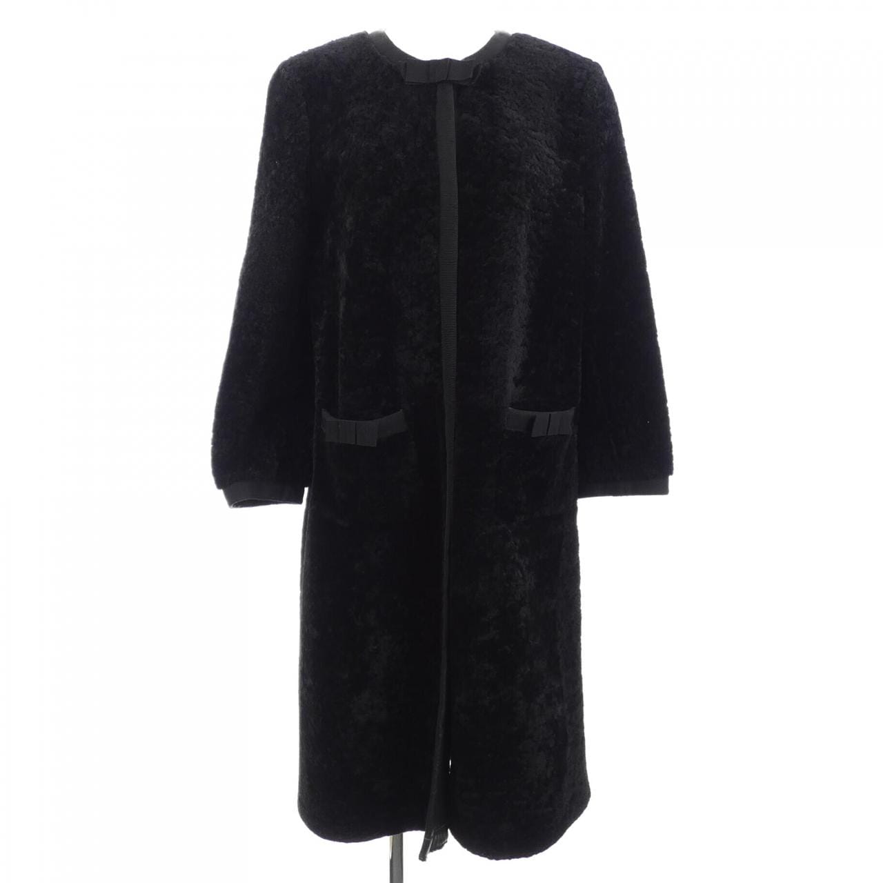 プラダ PRADA 56951 1XM2 ムートンコート