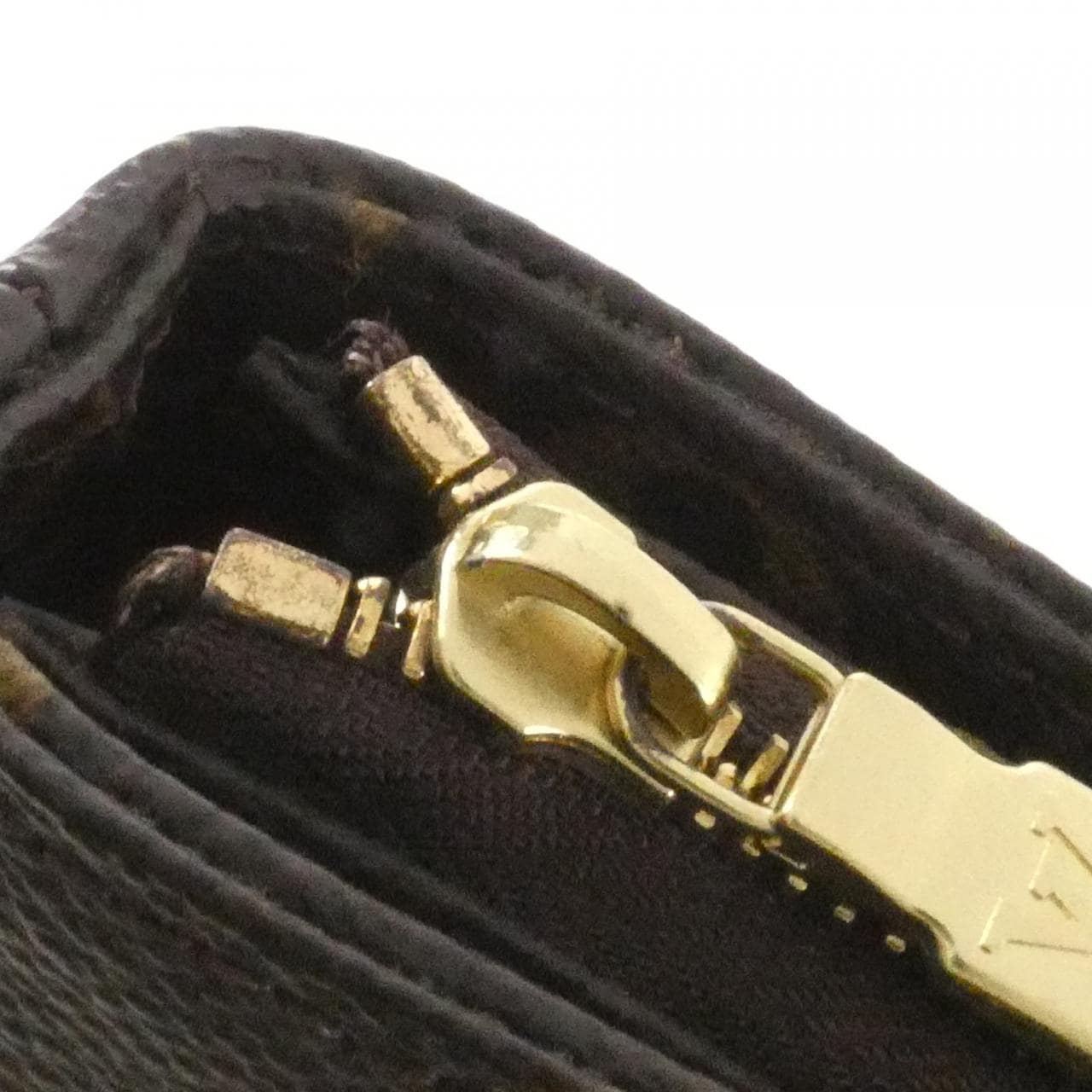 ルイヴィトン モノグラム カバ メゾ M51151 バッグ