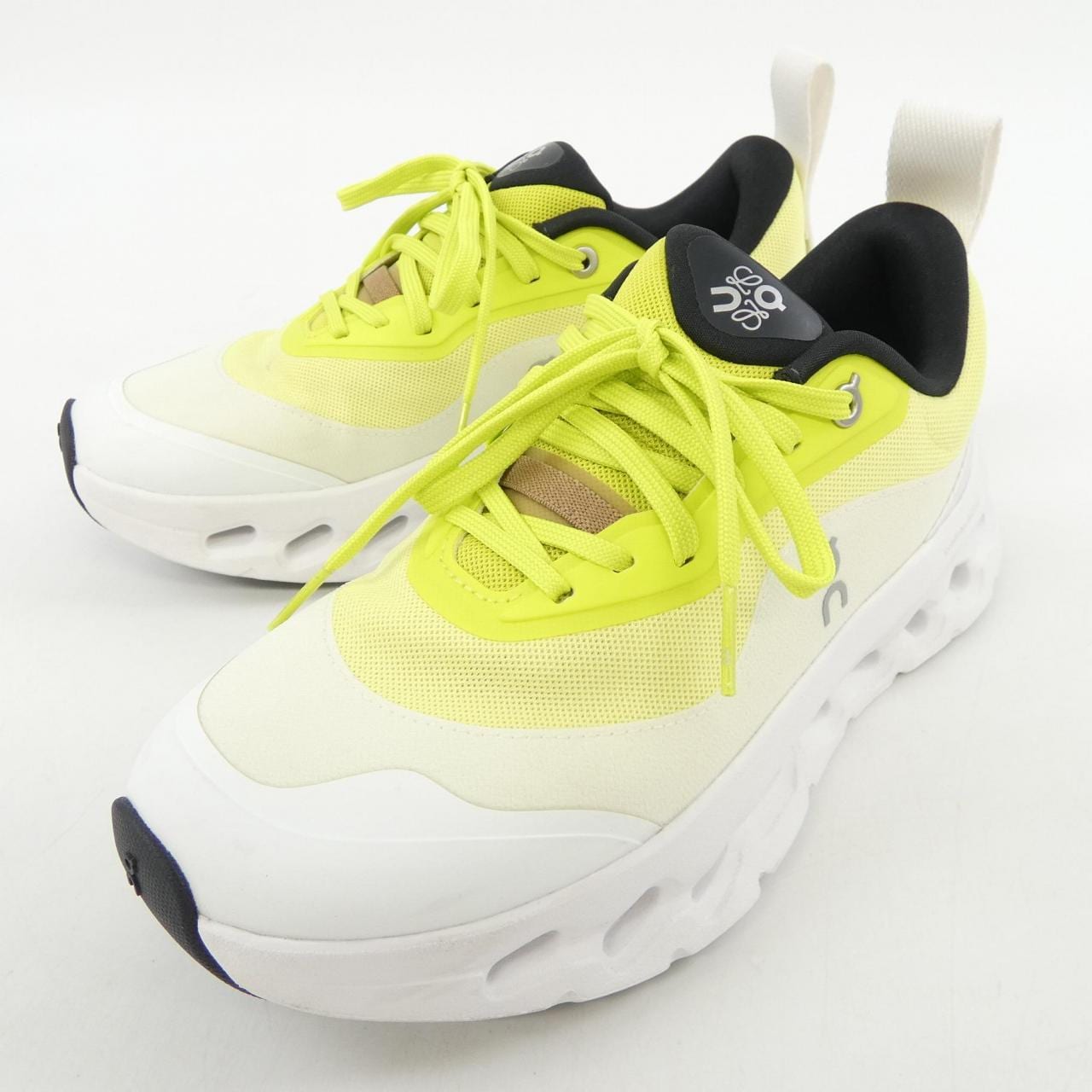 ロエベ LOEWE ON 3WE10872911 スニーカー