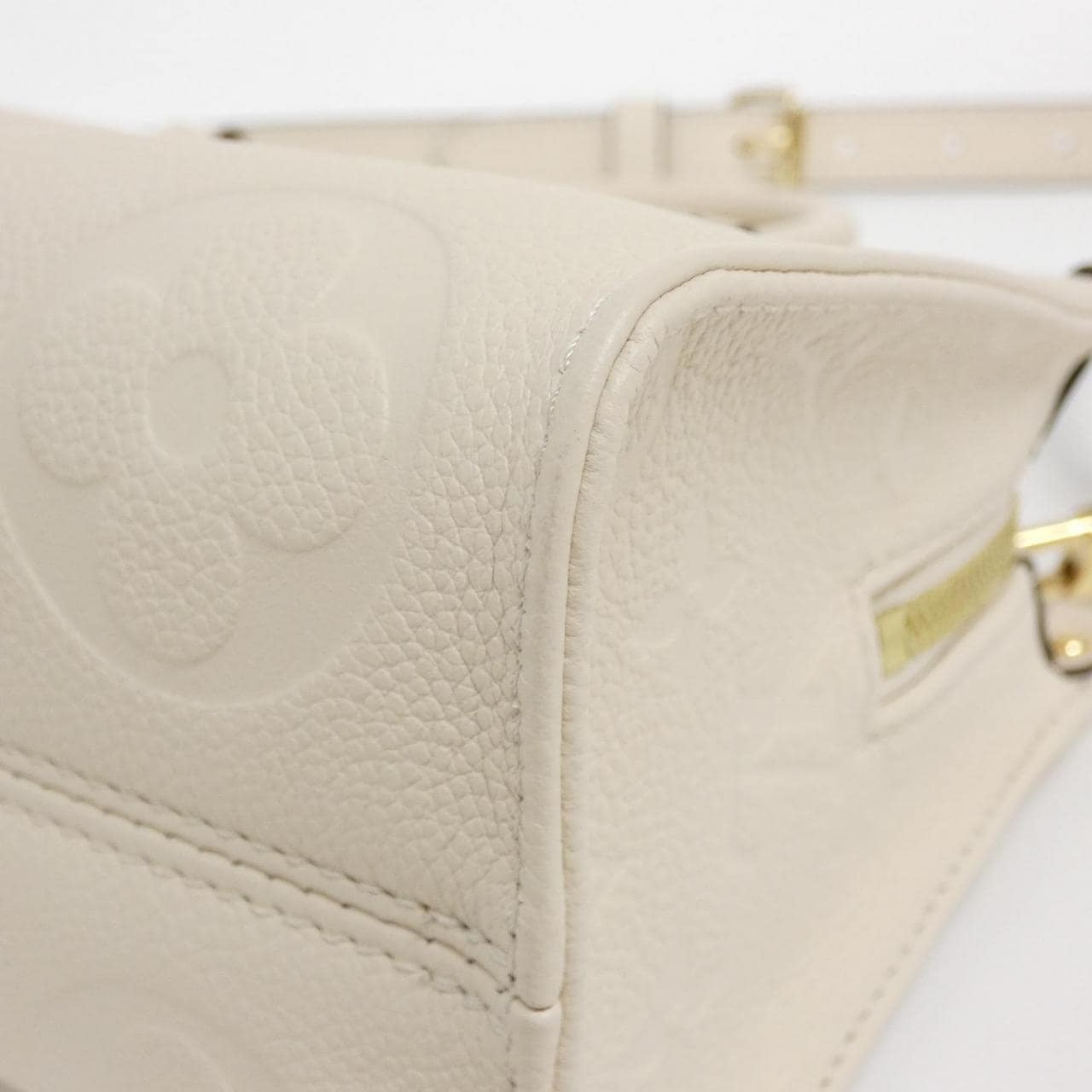 LOUIS VUITTON Monogram Empreinte On The Go EW M23698 Bag