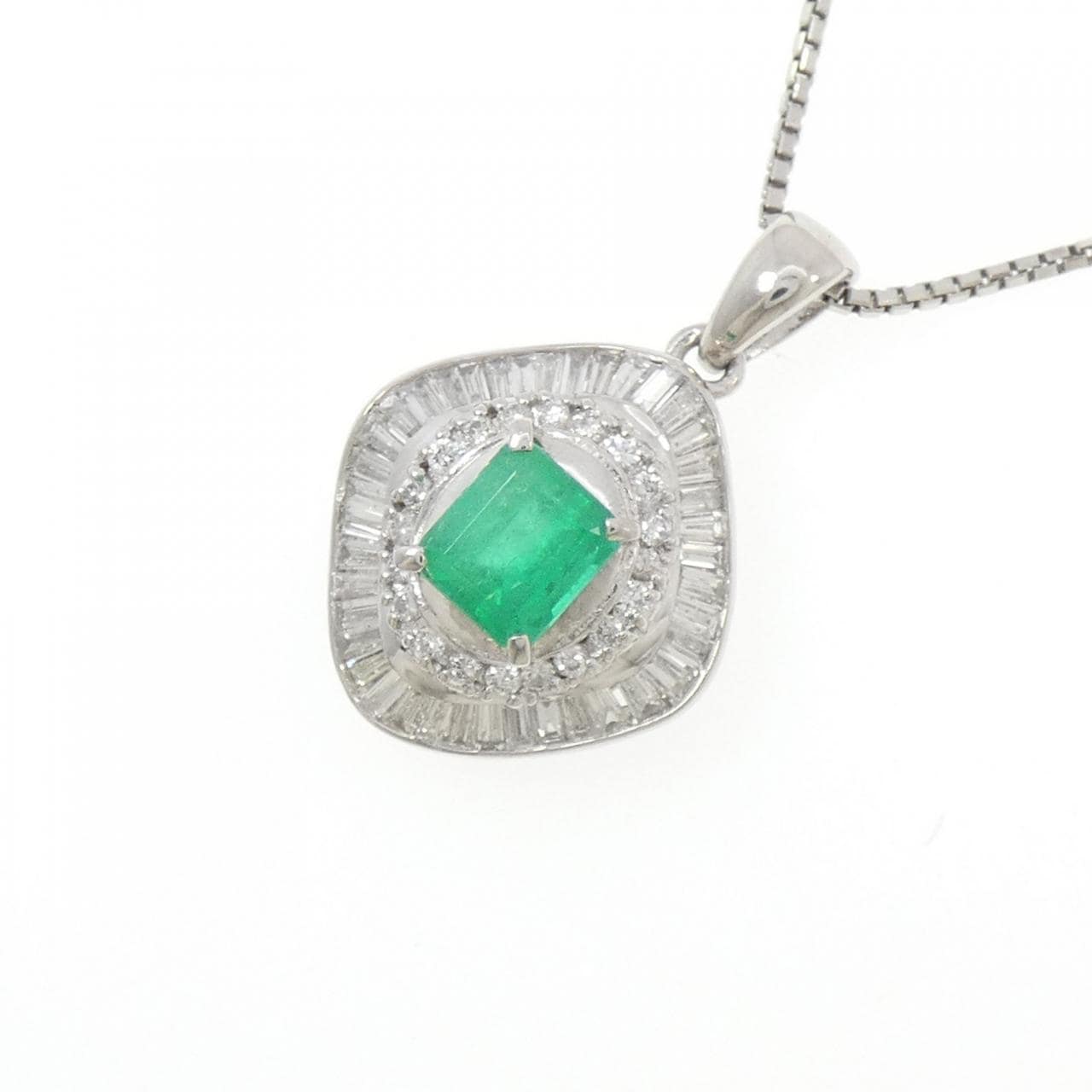 PT900/PT850 エメラルド ネックレス 0.96CT
