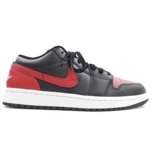 ナイキ NIKE スニーカー