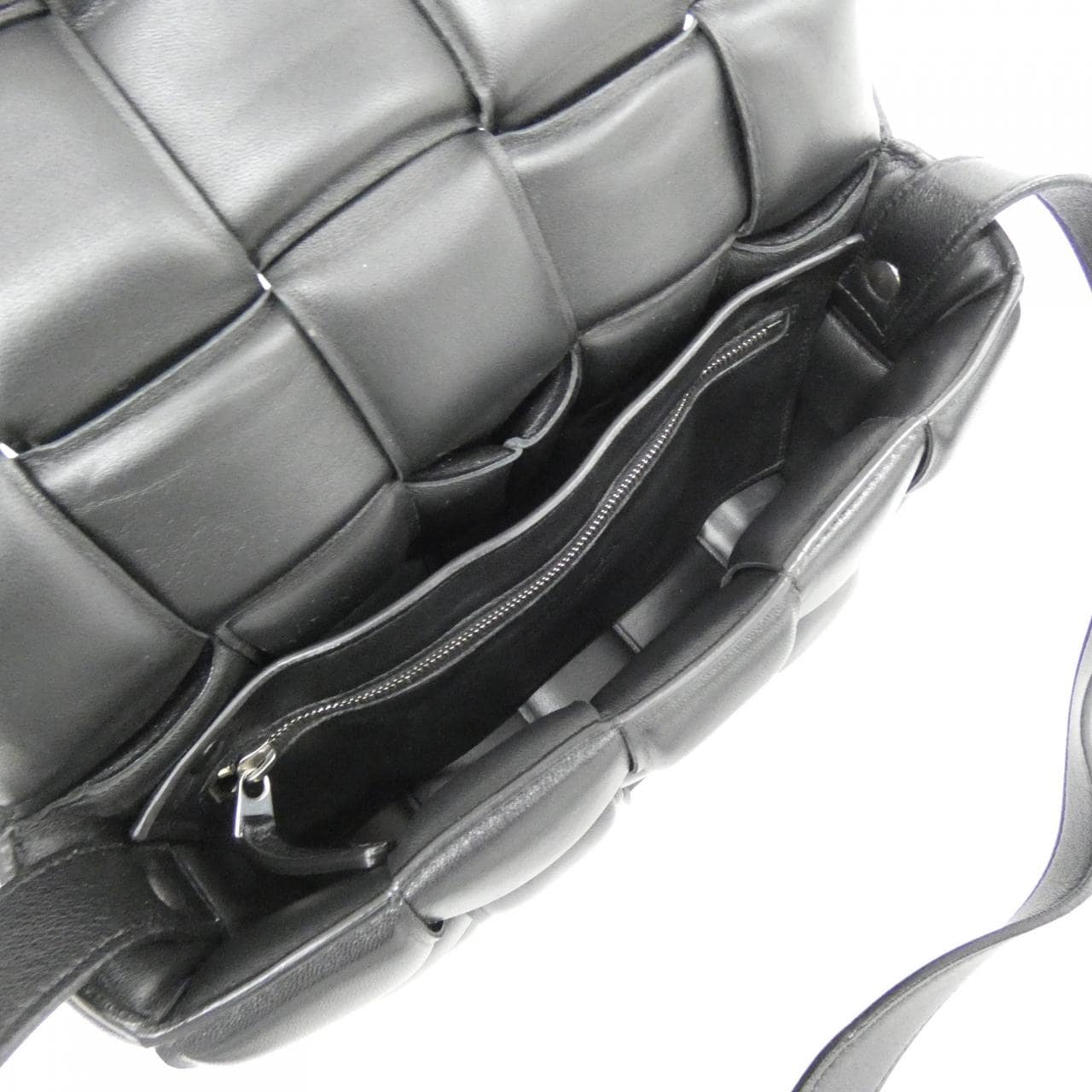 ボッテガヴェネタ 591970 VCQR1 ショルダーバッグ