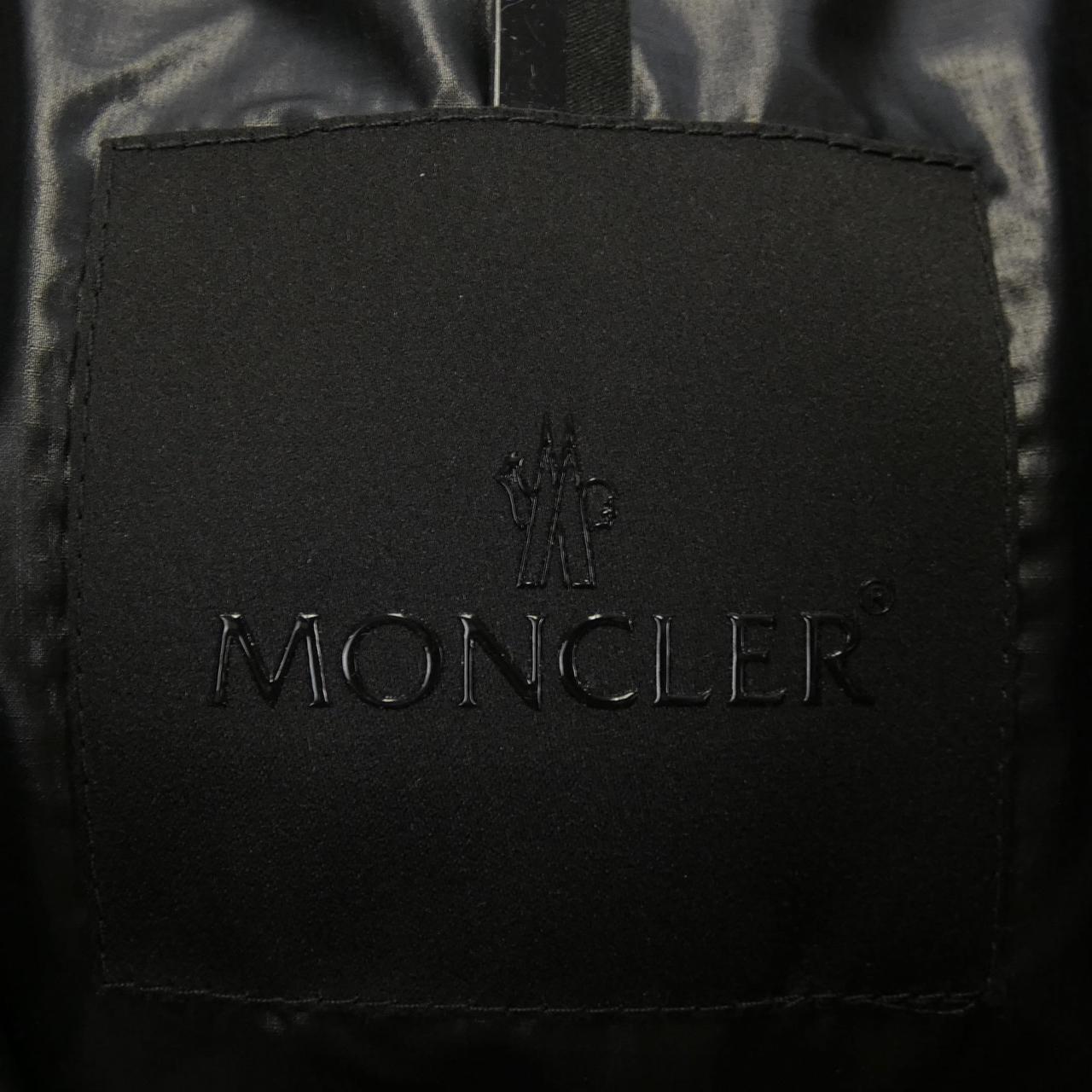 【新品】モンクレール MONCLER ダウンジャケット