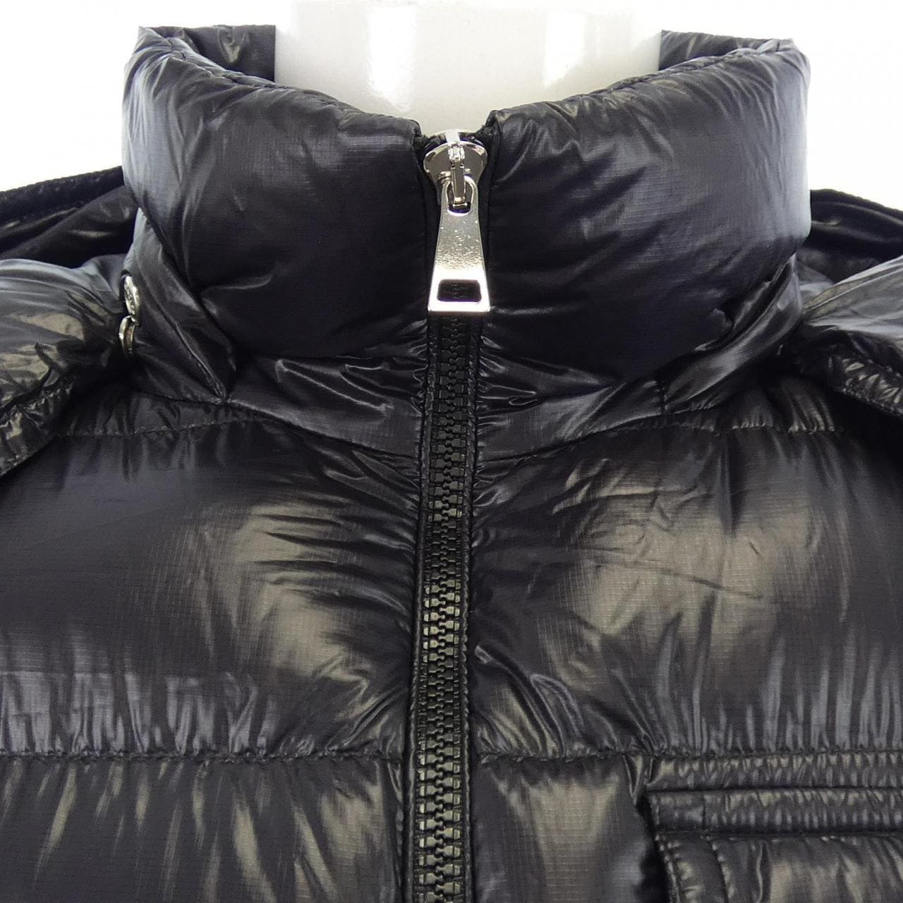 モンクレール MONCLER TURQUIN ダウンジャケット