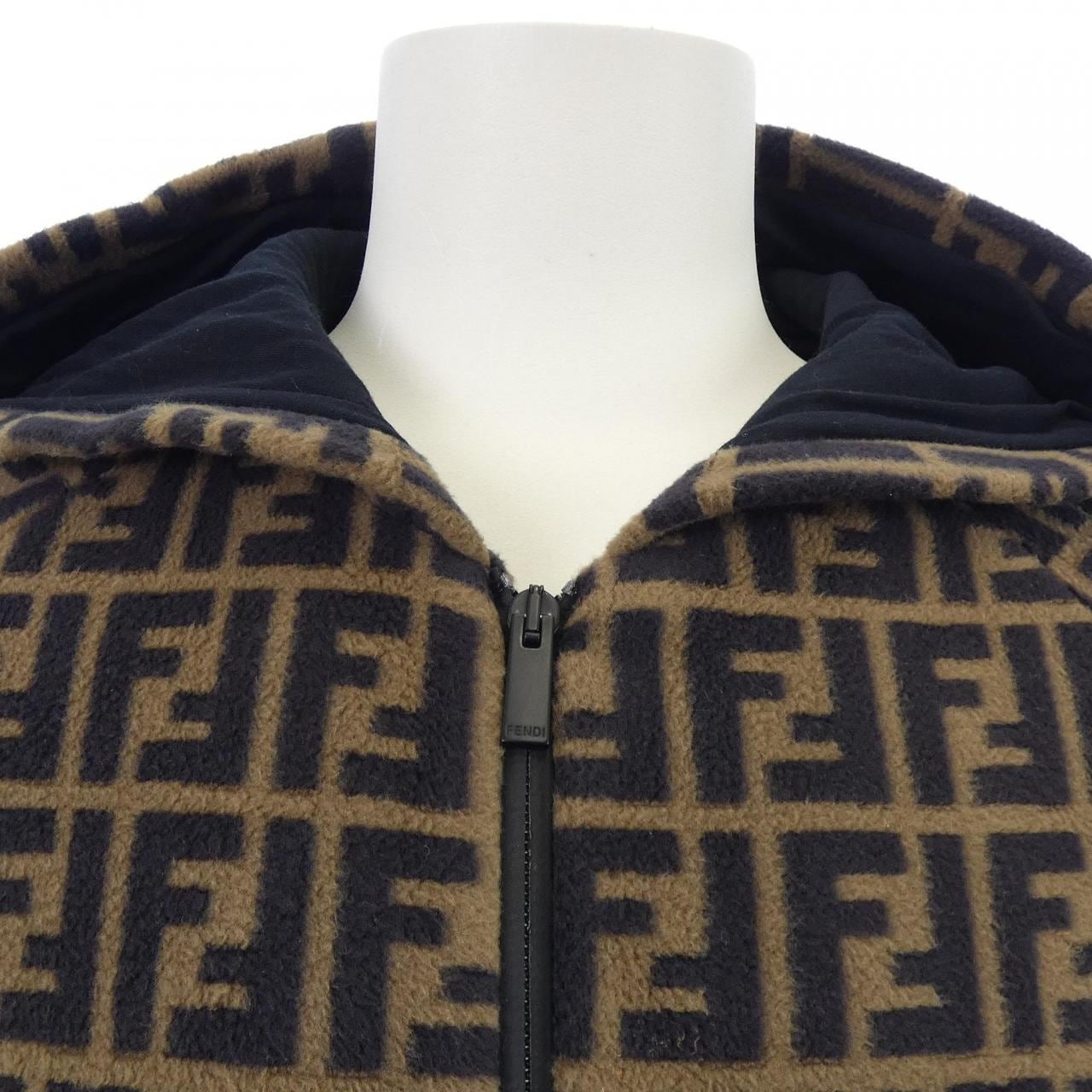 フェンディ FENDI FAF533 A68X パーカー