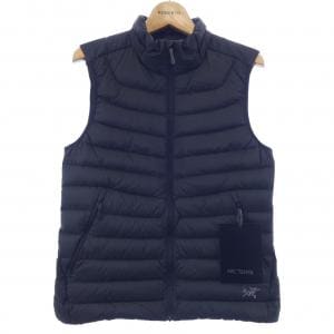 アークテリクス ARC'TERYX ダウンベスト