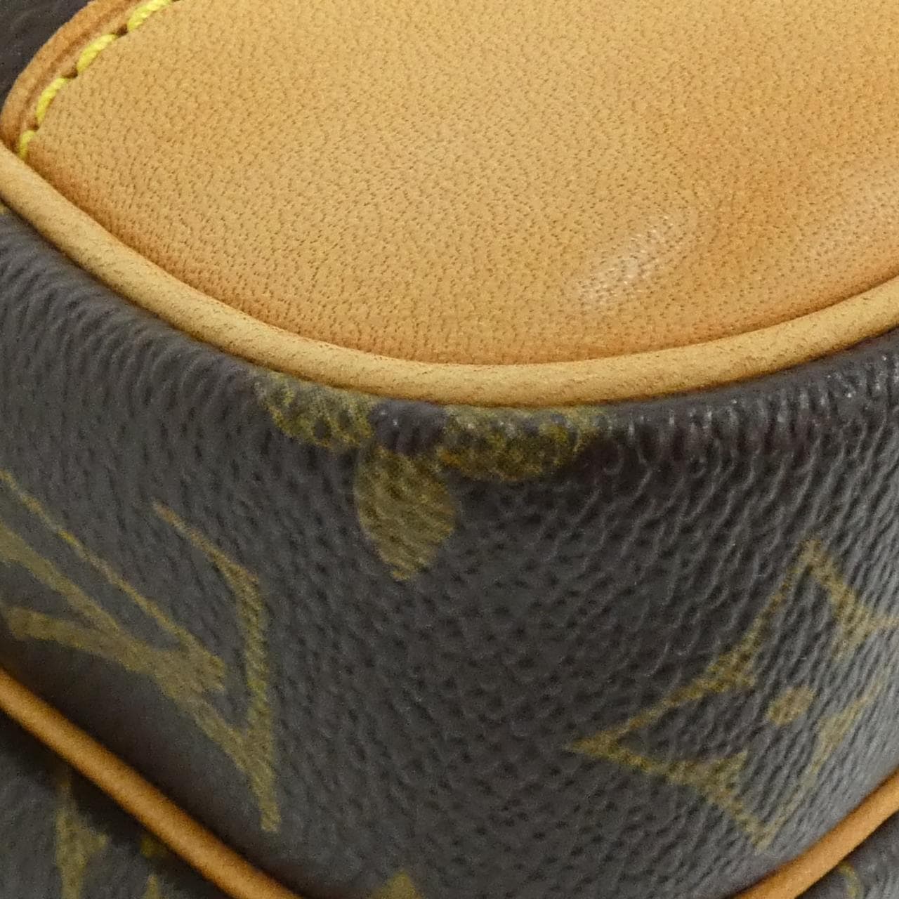 ルイヴィトン モノグラム ナイル M45244 ショルダーバッグ