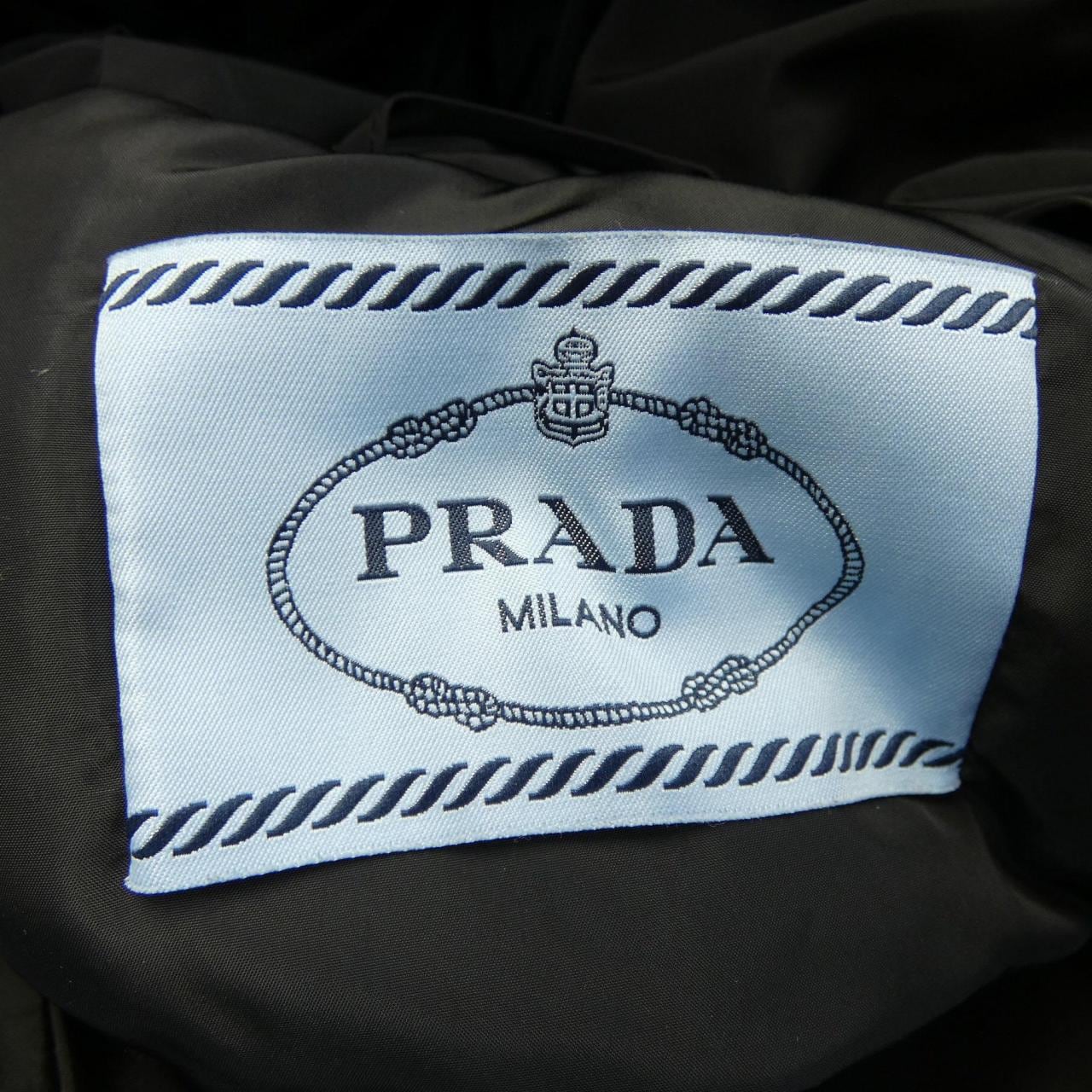 プラダ PRADA トライアングルロゴ 290364 R212 1060 ダウンコート