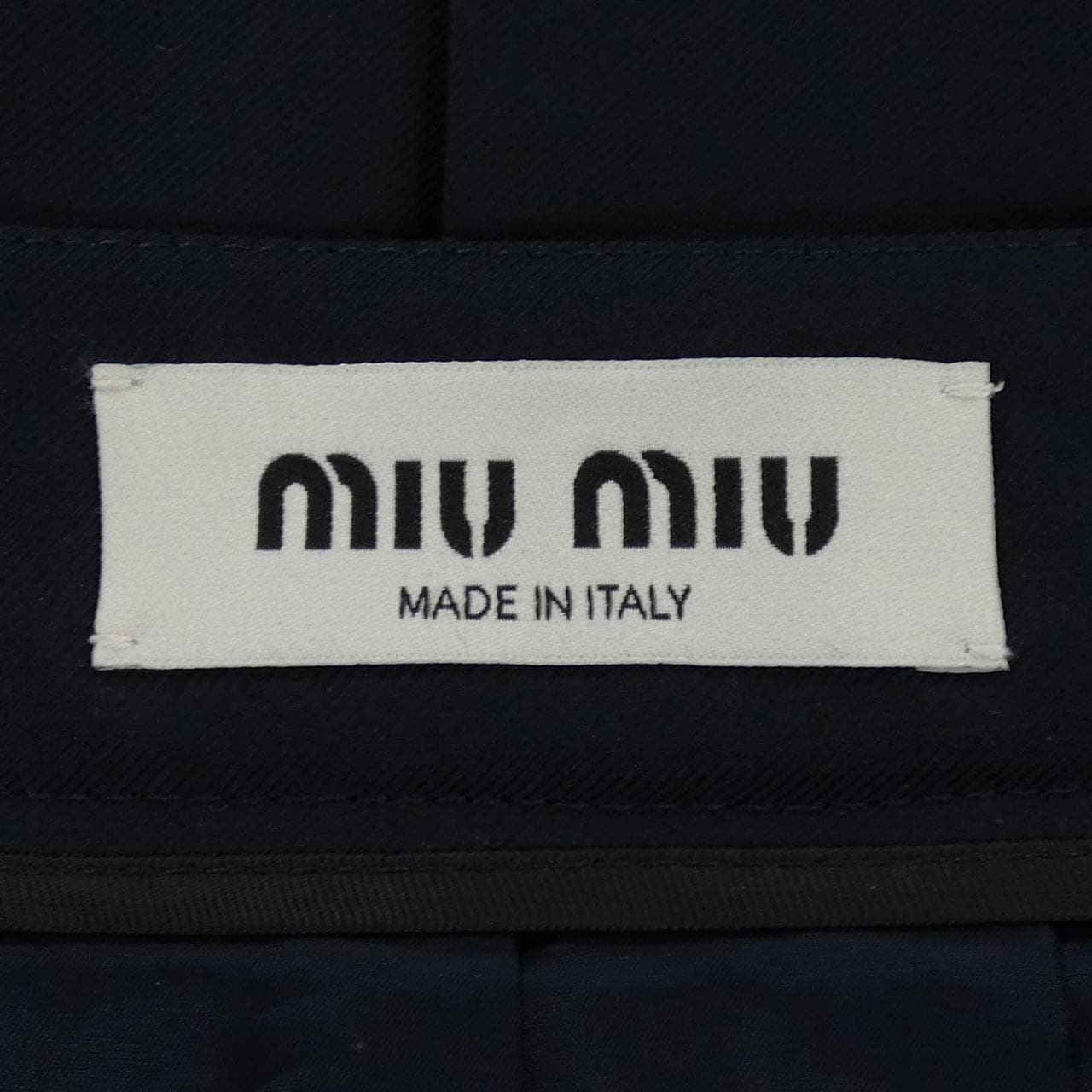 ミュウミュウ MIU MIU MG2032 S232 11AD スカート