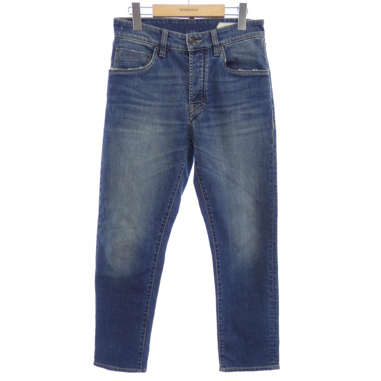 YCHAI jeans