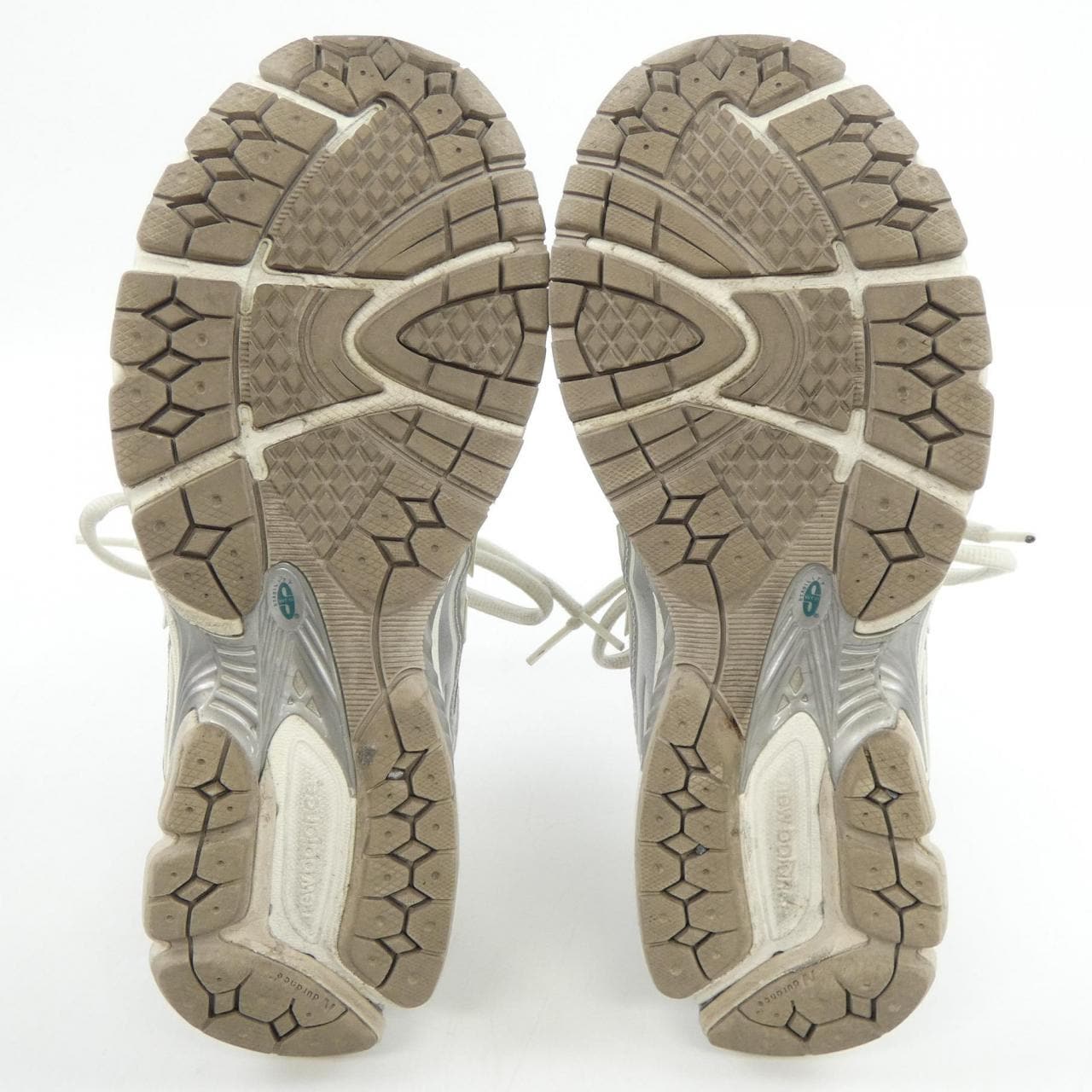 ニューバランス NEW BALANCE M1906REE スニーカー