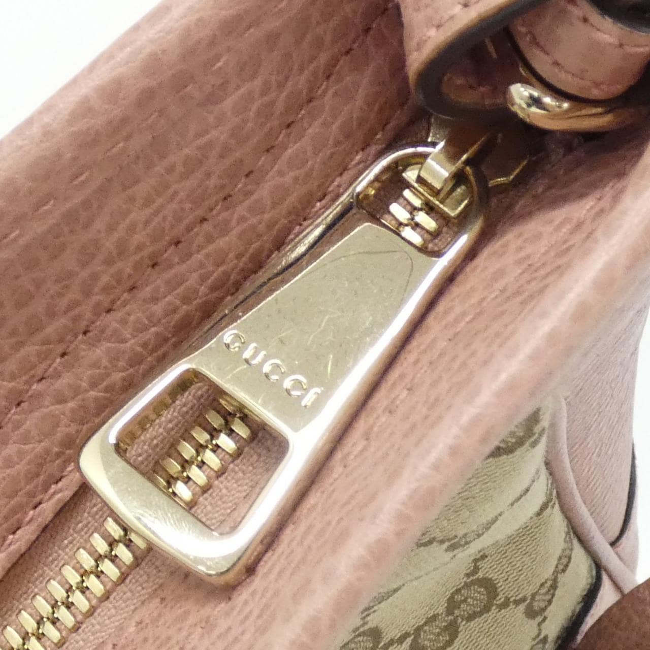 グッチ 449241 KY9LG バッグ