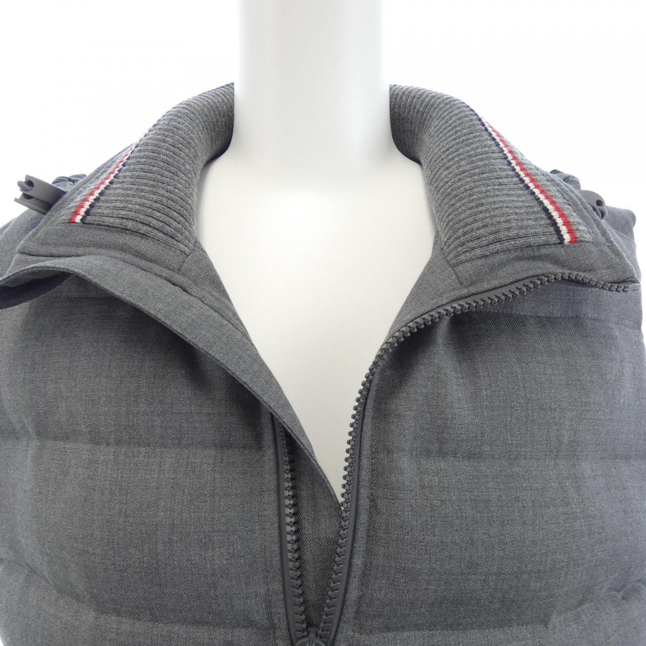 トムブラウン THOM BROWNE FVD011X-00626035 ダウンベスト