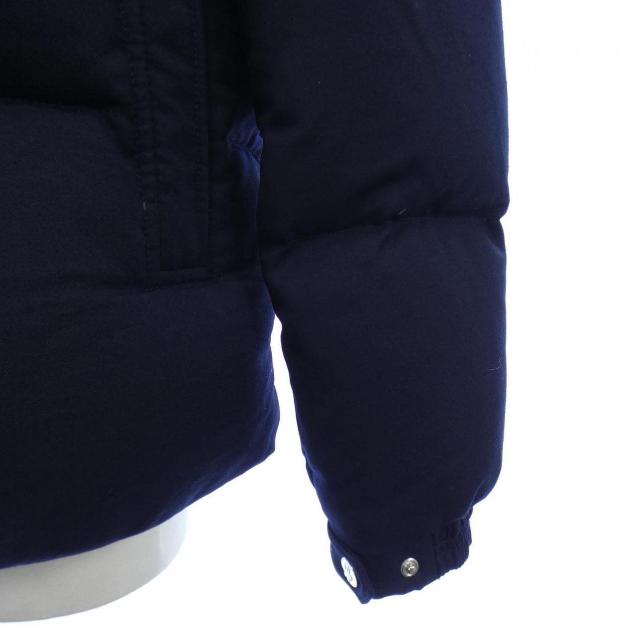 モンクレール MONCLER ダウンジャケット