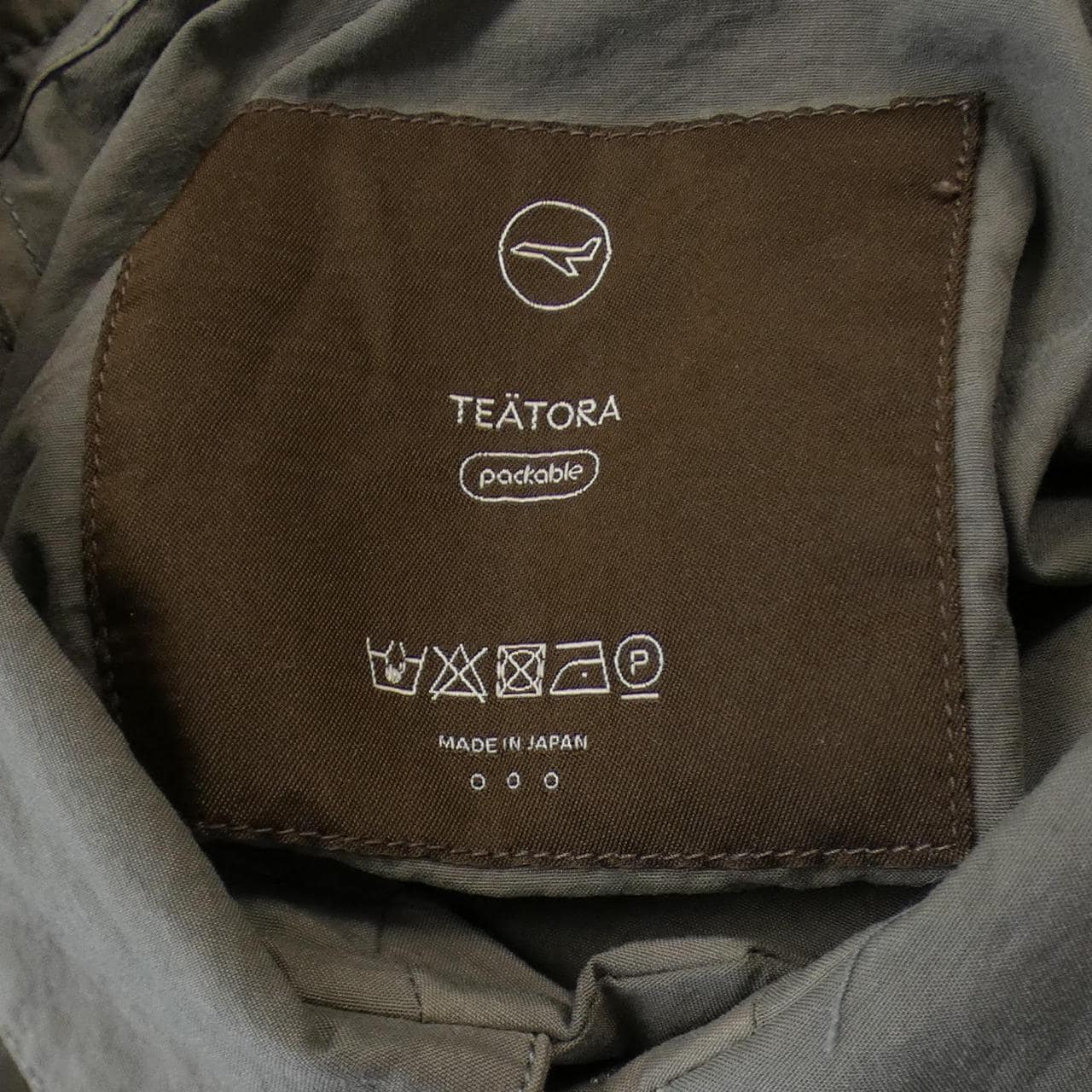 テアトラ TEATORA シャツ
