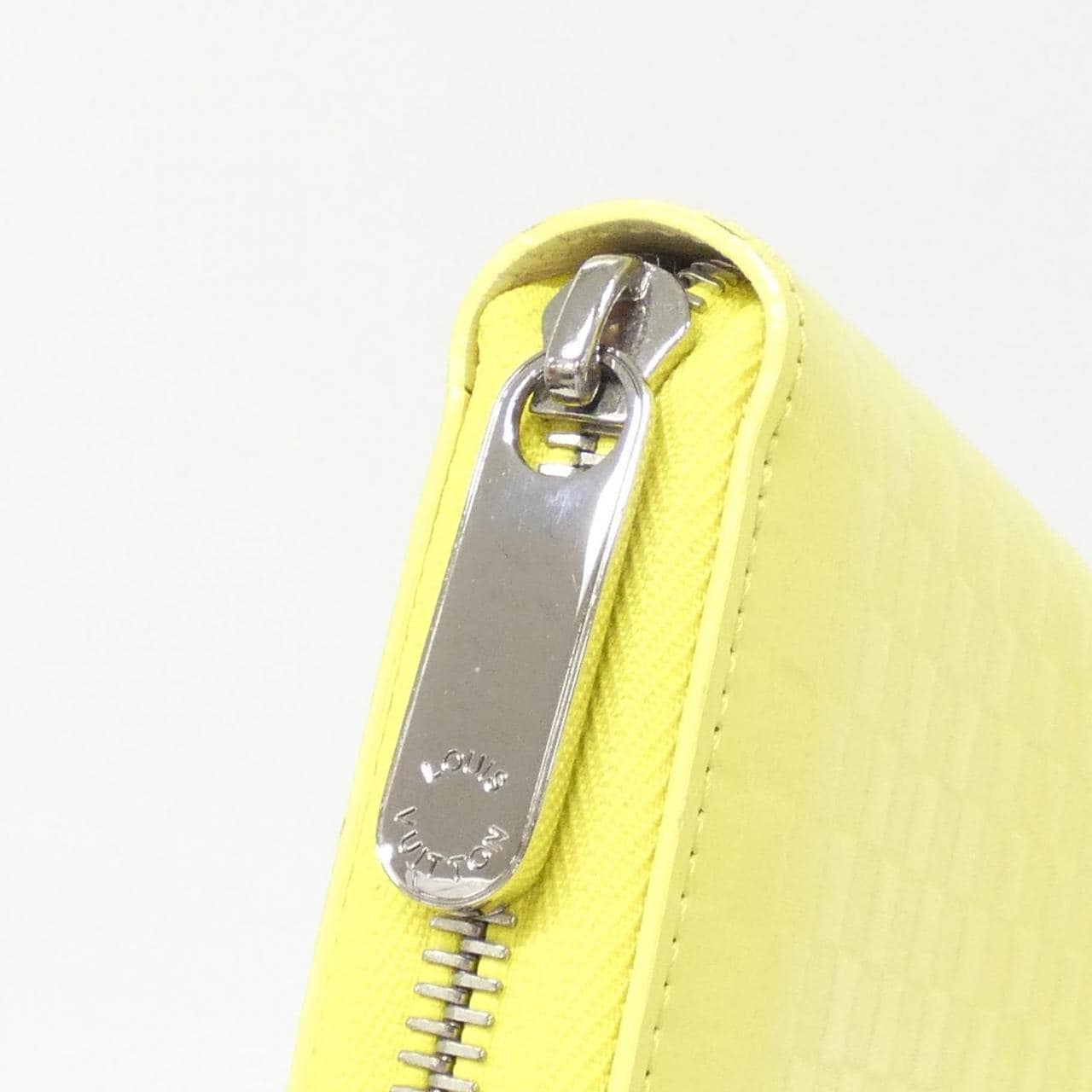 ルイヴィトン ダミエ ファセット ジッピー ウォレット M94401 財布