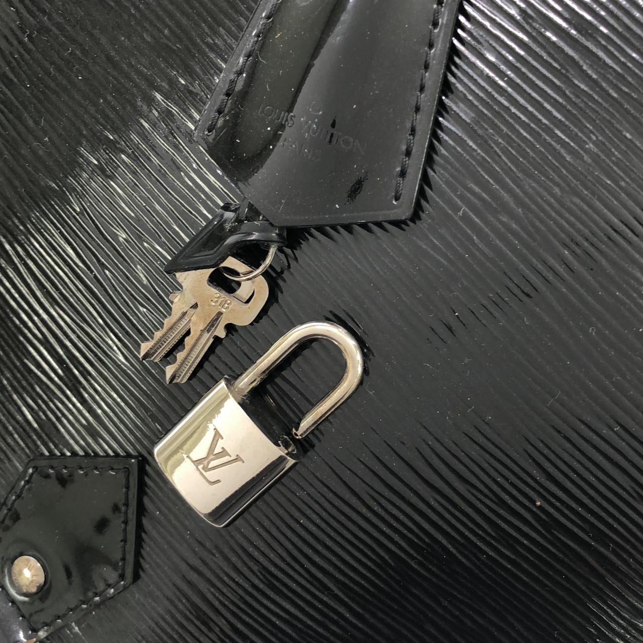 【ヴィンテージ】ルイヴィトン エピ エレクトリック アルマ PM M4032N バッグ