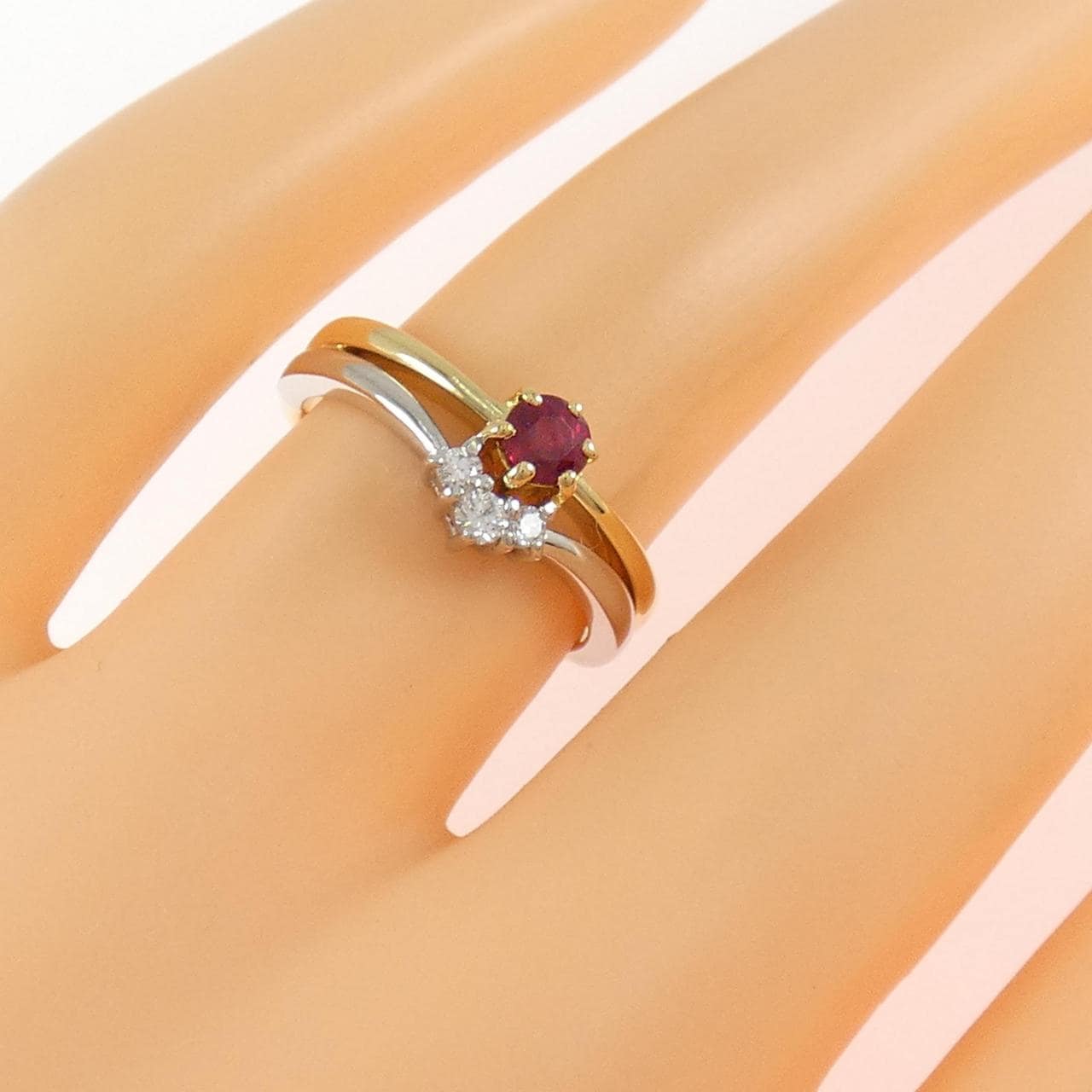 ミキモト ルビー　リング 0.22CT