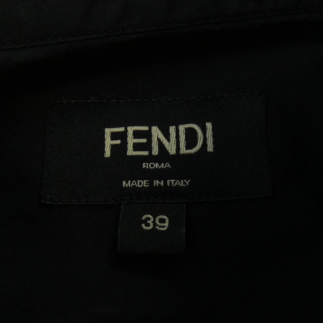 フェンディ FENDI FS0896 AC2N シャツ