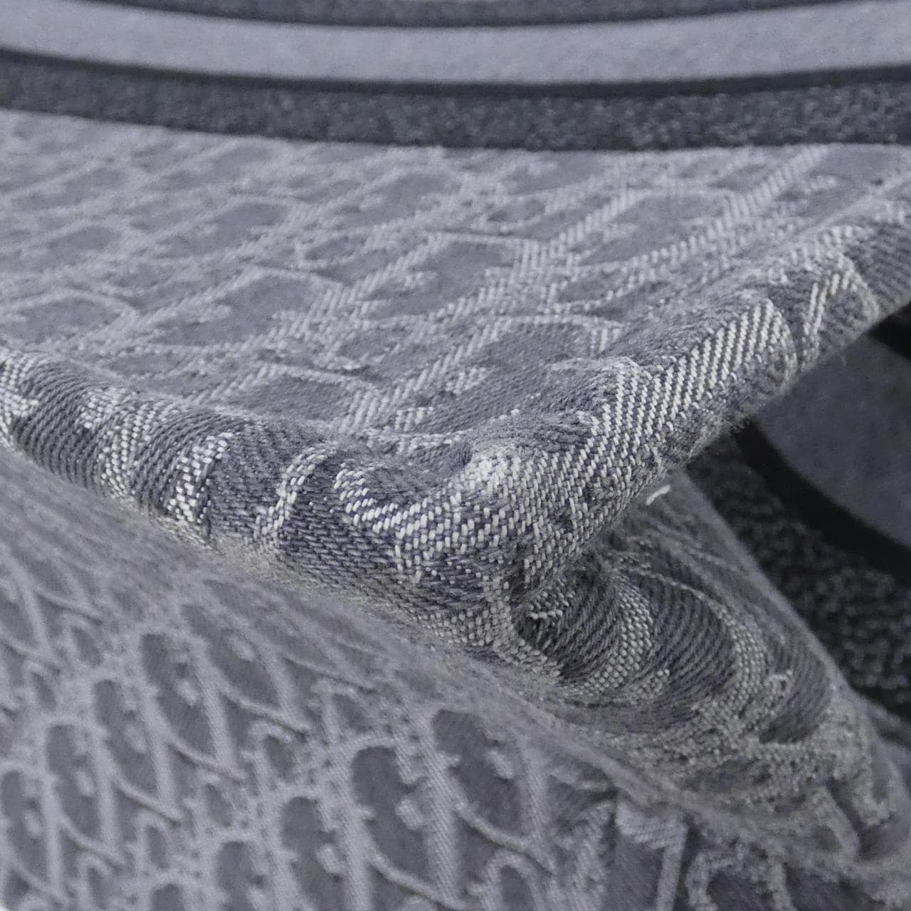 クリスチャンディオール DENIM DIOR OBLIQUE ディオール ブック トート ミディアム M1296ZEYC バッグ