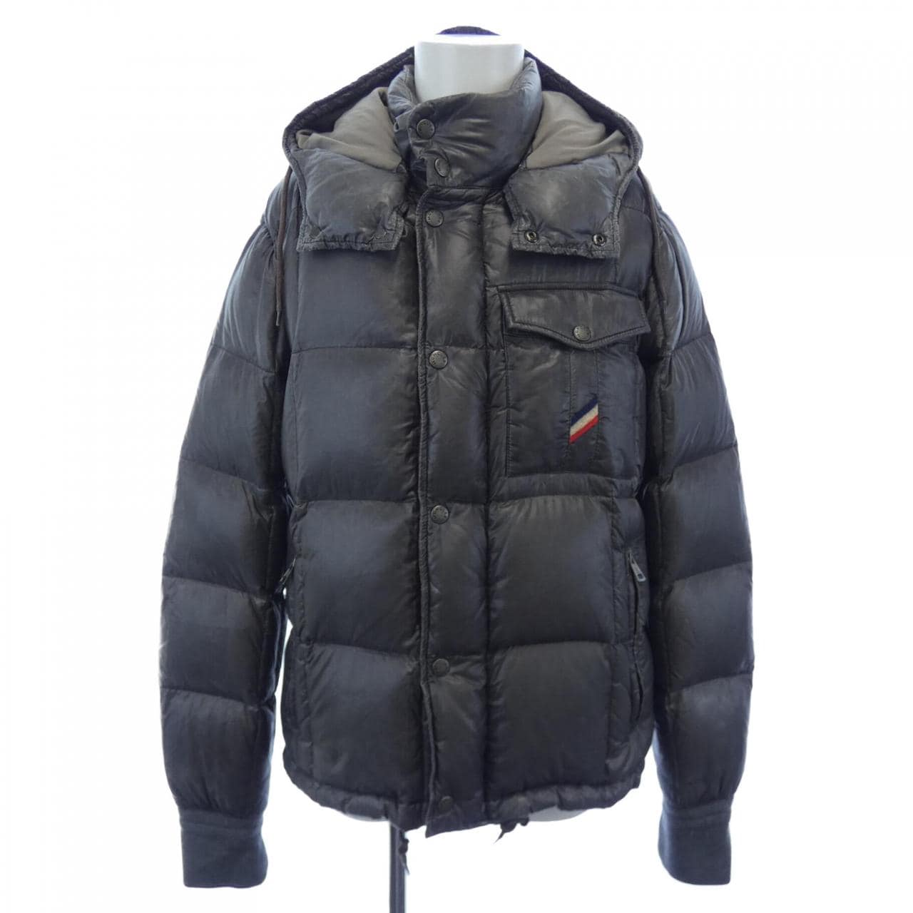 モンクレール MONCLER ダウンジャケット