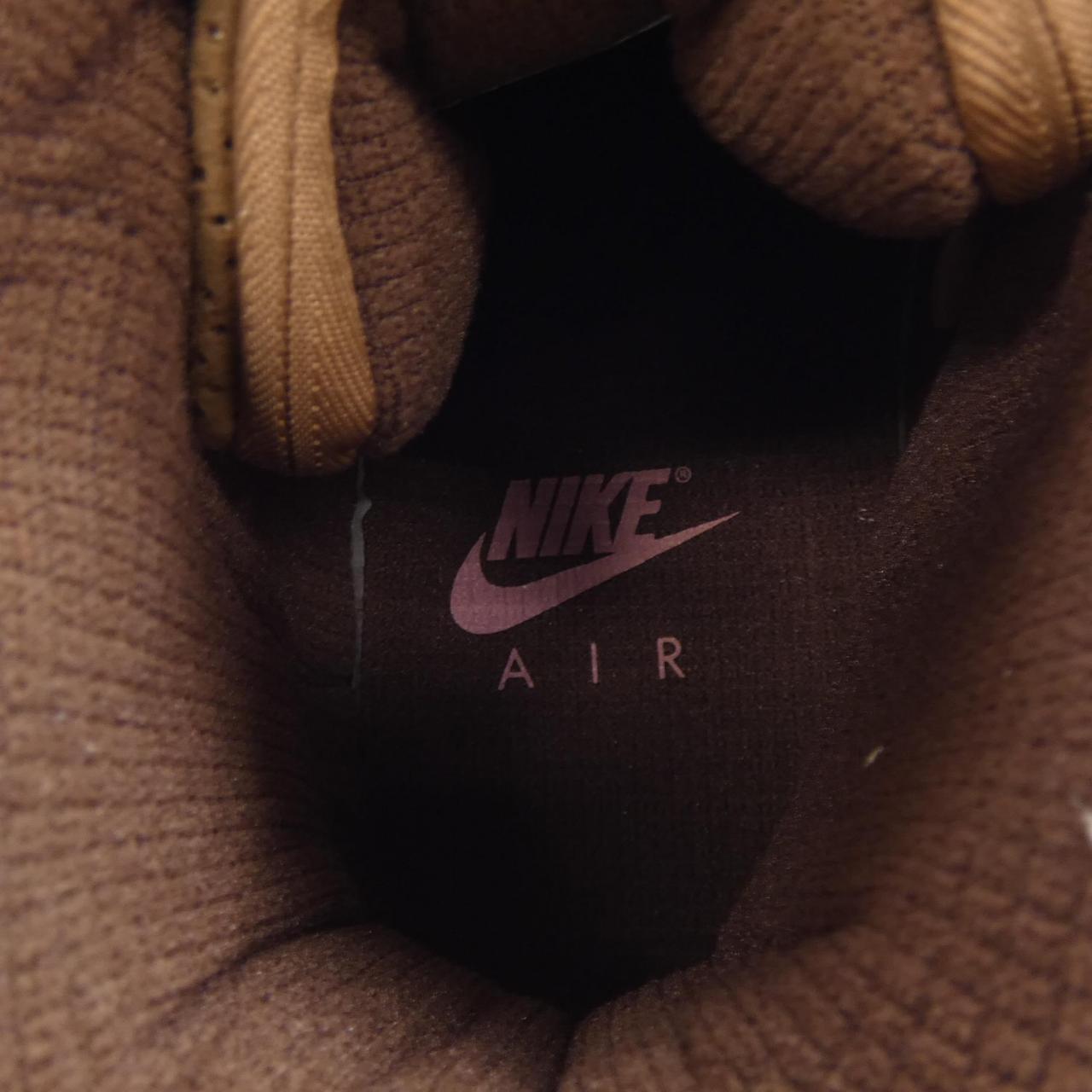 ナイキ NIKE スニーカー