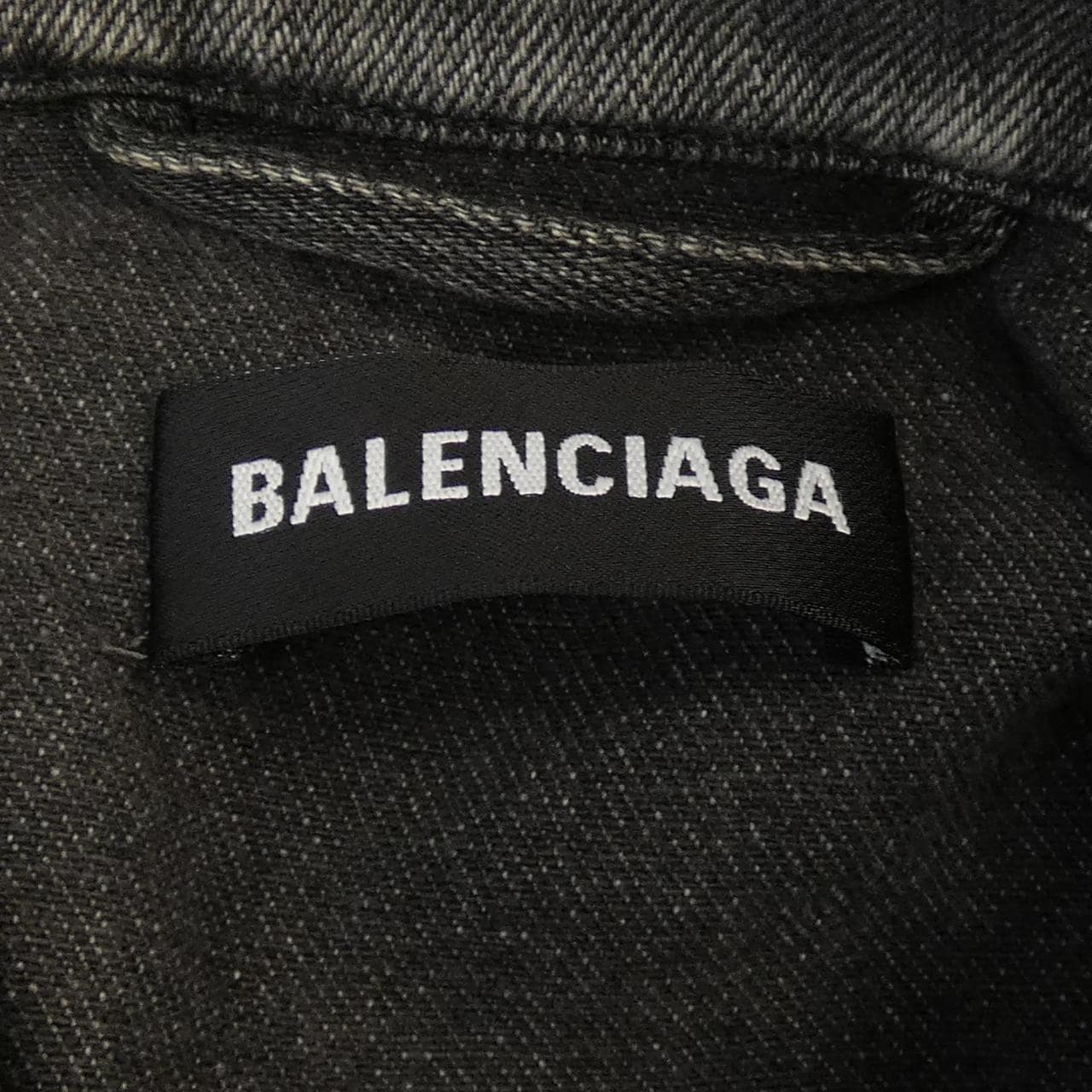 バレンシアガ BALENCIAGA 620729 T1W53 S／Sシャツ